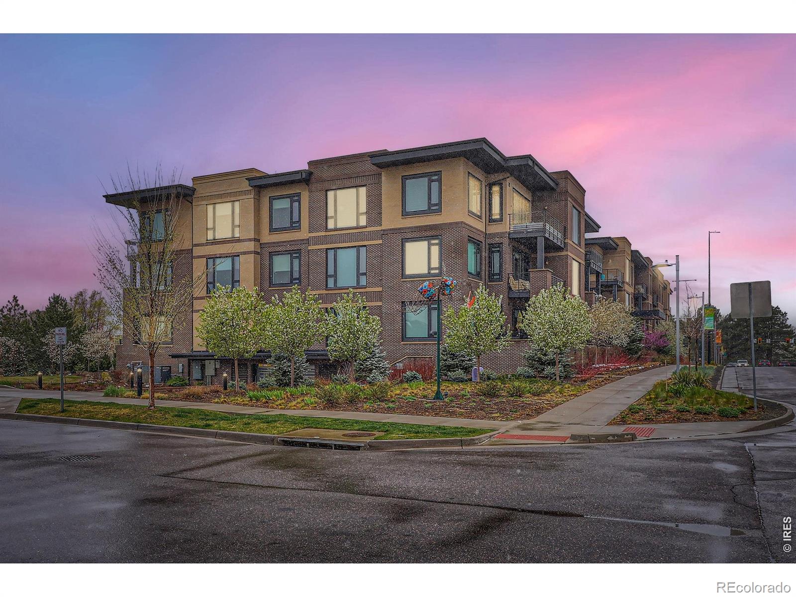 MLS Image #0 for 6618 e lowry boulevard,denver, Colorado