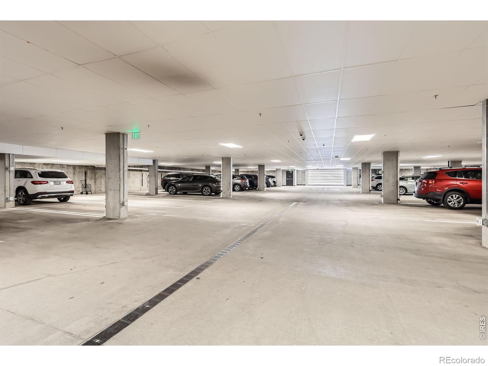 MLS Image #20 for 6618 e lowry boulevard,denver, Colorado