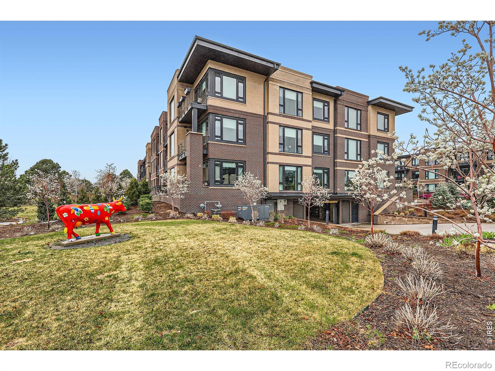 MLS Image #24 for 6618 e lowry boulevard,denver, Colorado