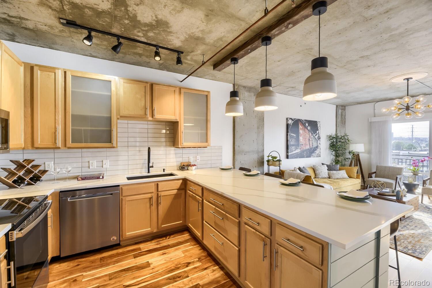 MLS Image #9 for 1475  delgany street,denver, Colorado