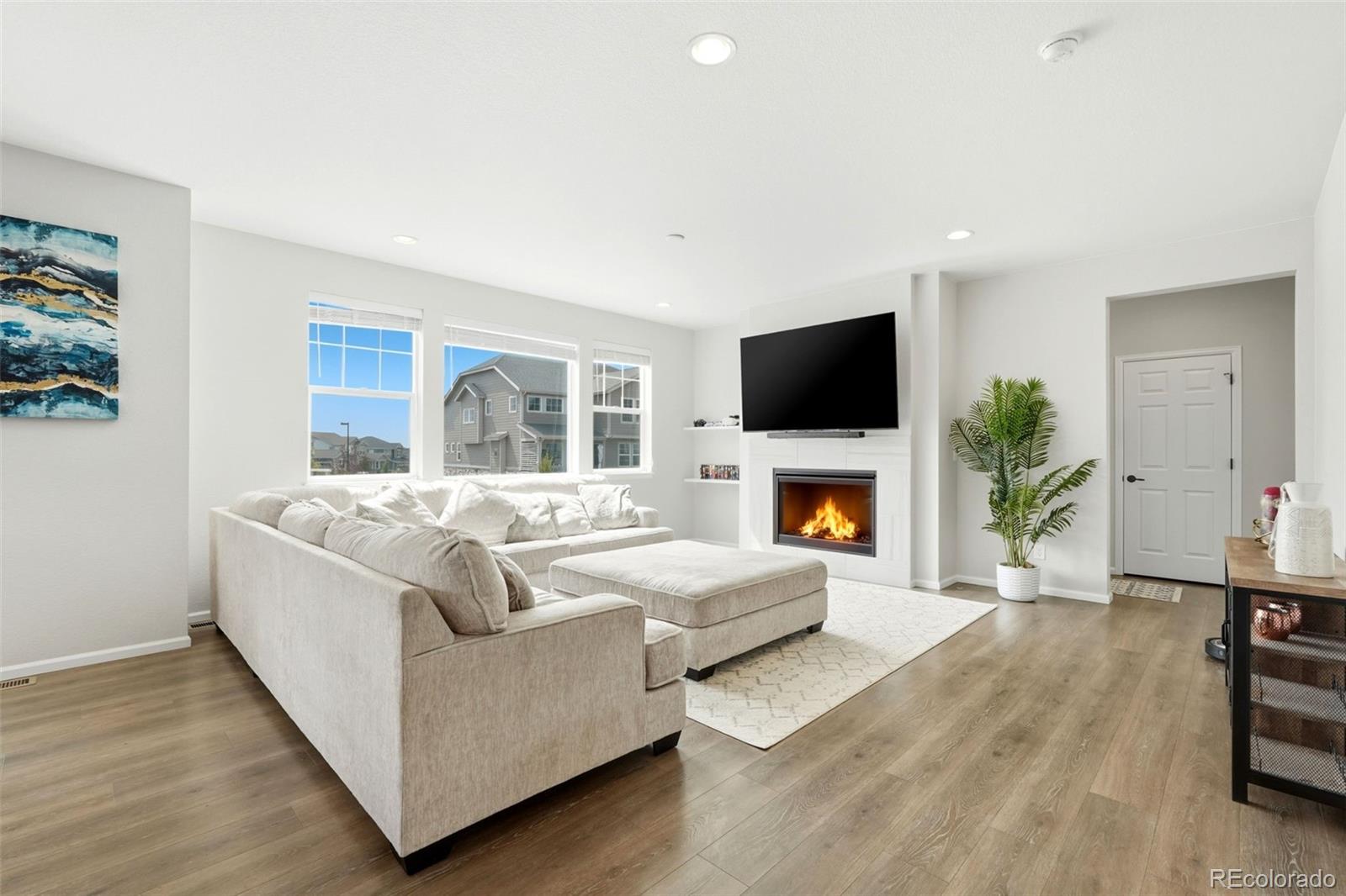 MLS Image #3 for 6802 s uriah street,aurora, Colorado