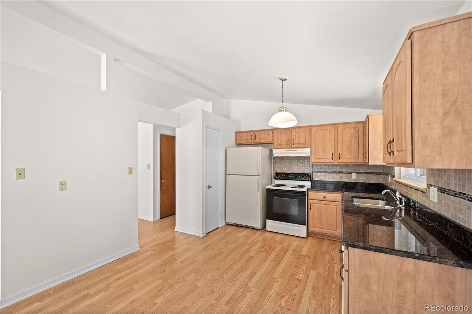 MLS Image #9 for 1521  utah street,golden, Colorado