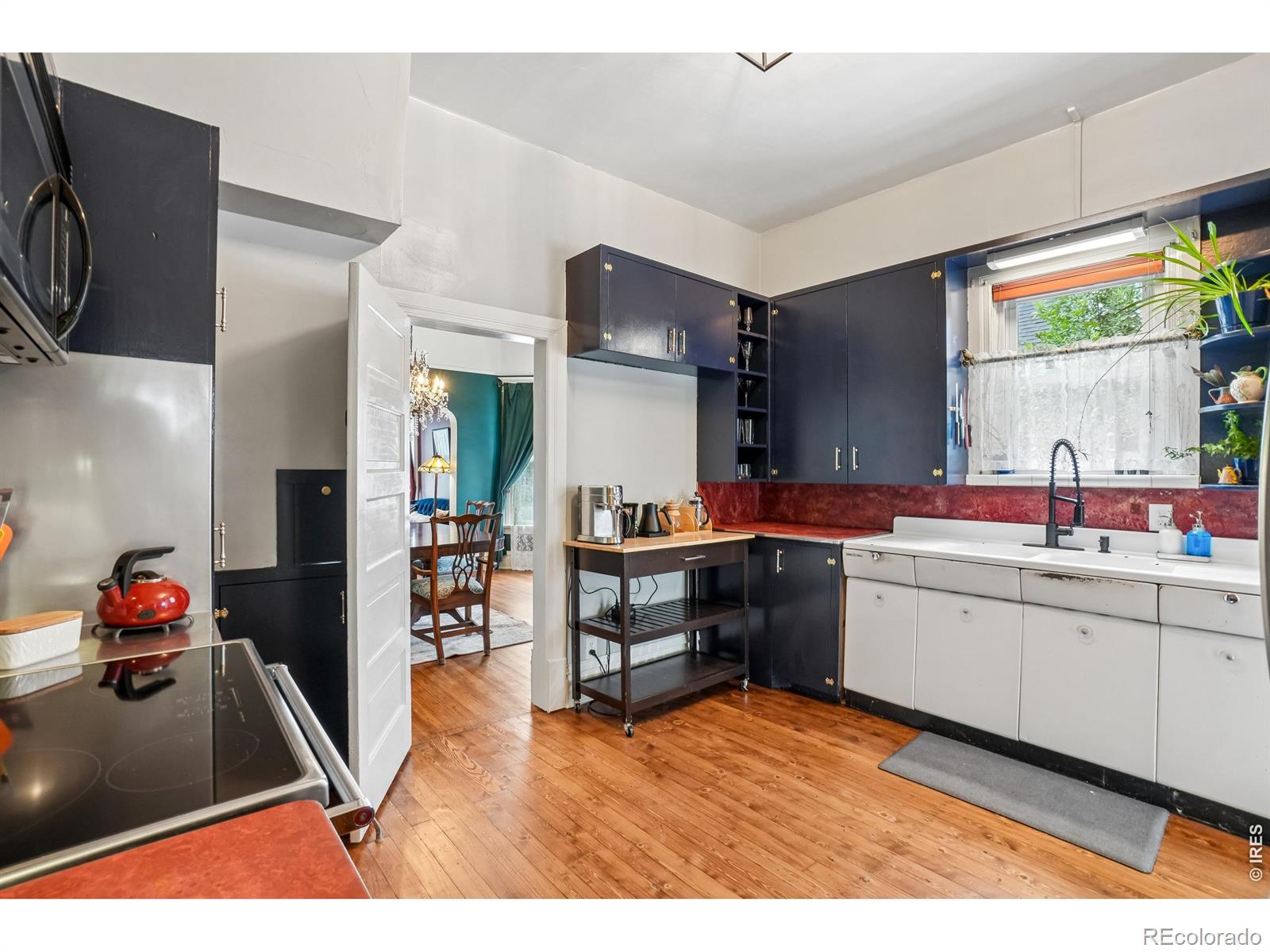 MLS Image #11 for 837 n jefferson avenue,loveland, Colorado