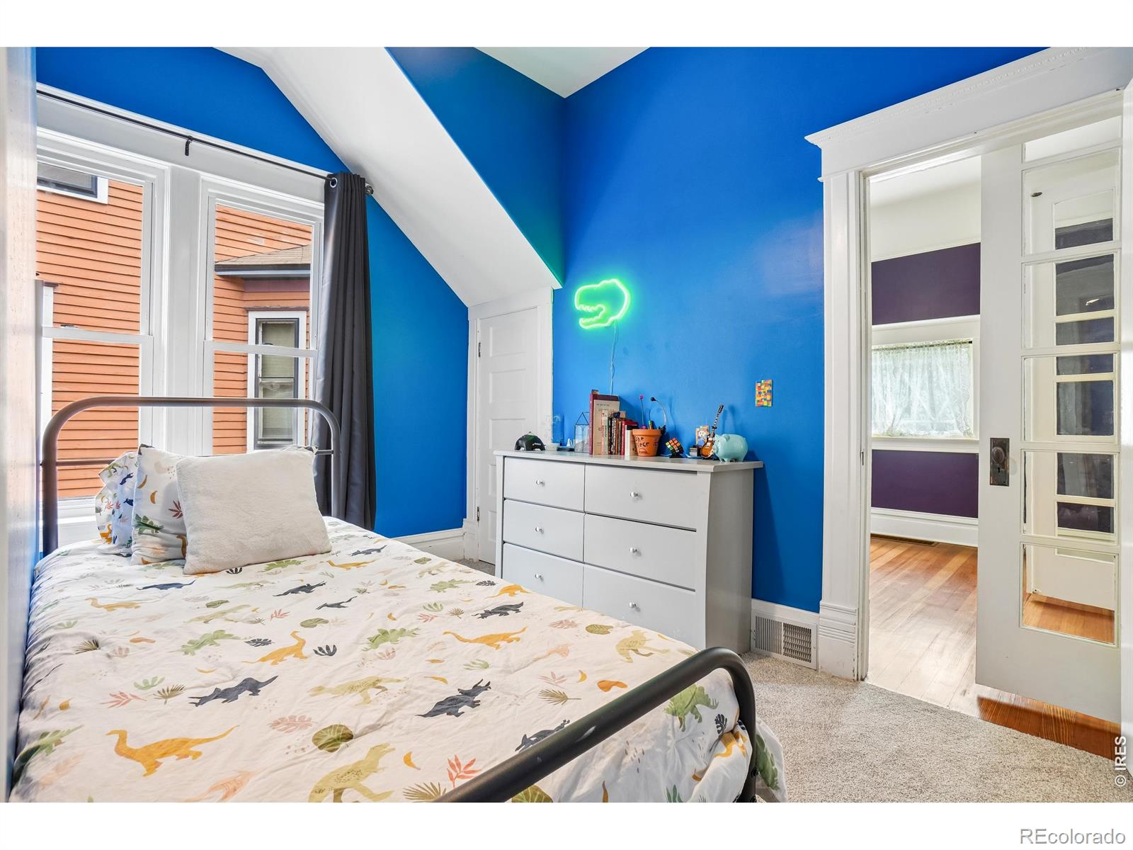 MLS Image #18 for 837 n jefferson avenue,loveland, Colorado