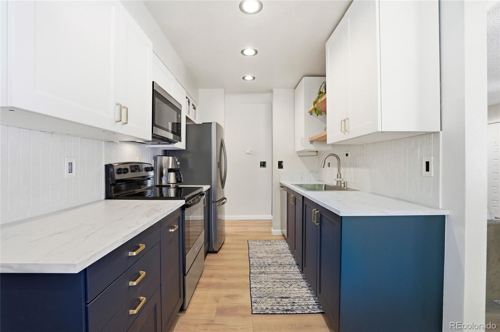 MLS Image #10 for 8095 e colorado avenue,denver, Colorado