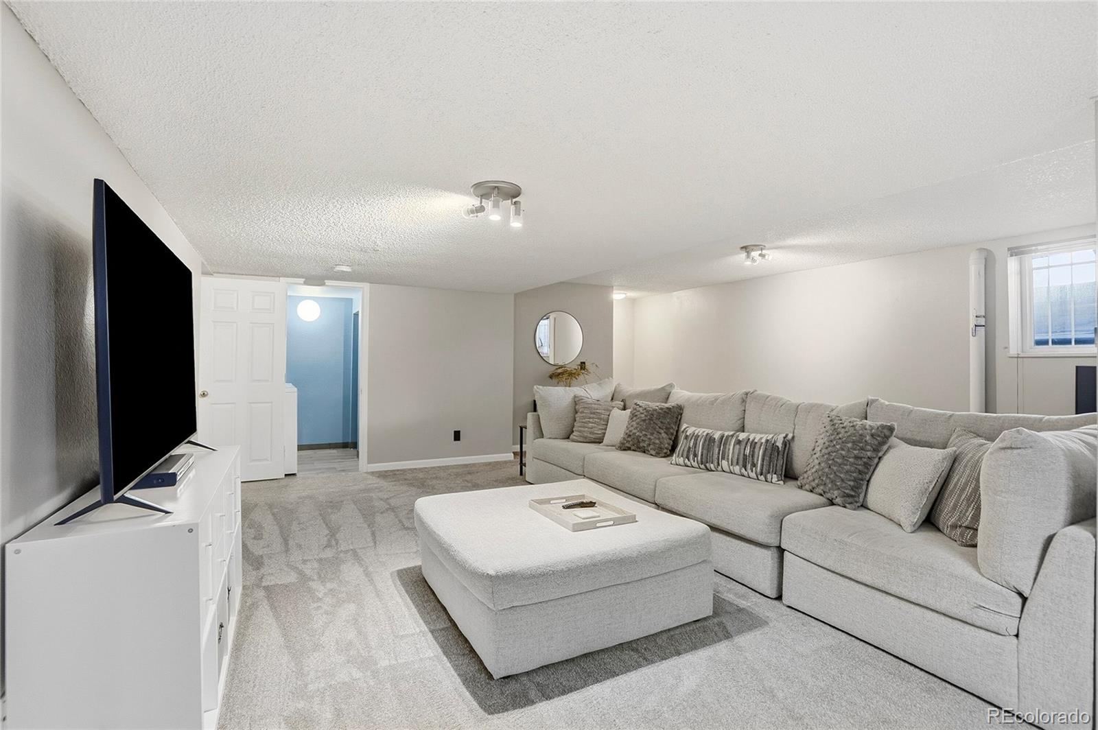MLS Image #19 for 8095 e colorado avenue,denver, Colorado