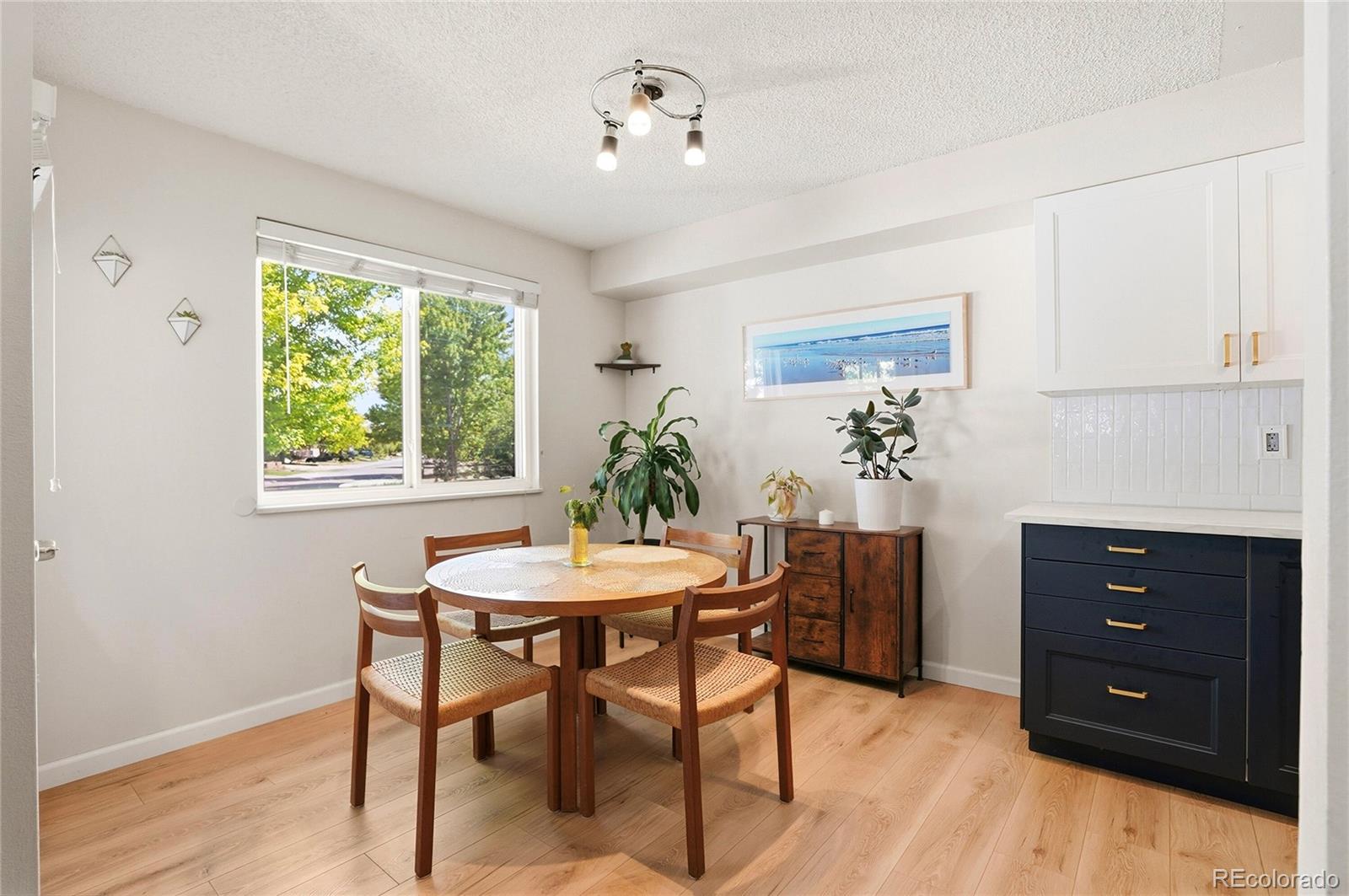 MLS Image #6 for 8095 e colorado avenue,denver, Colorado