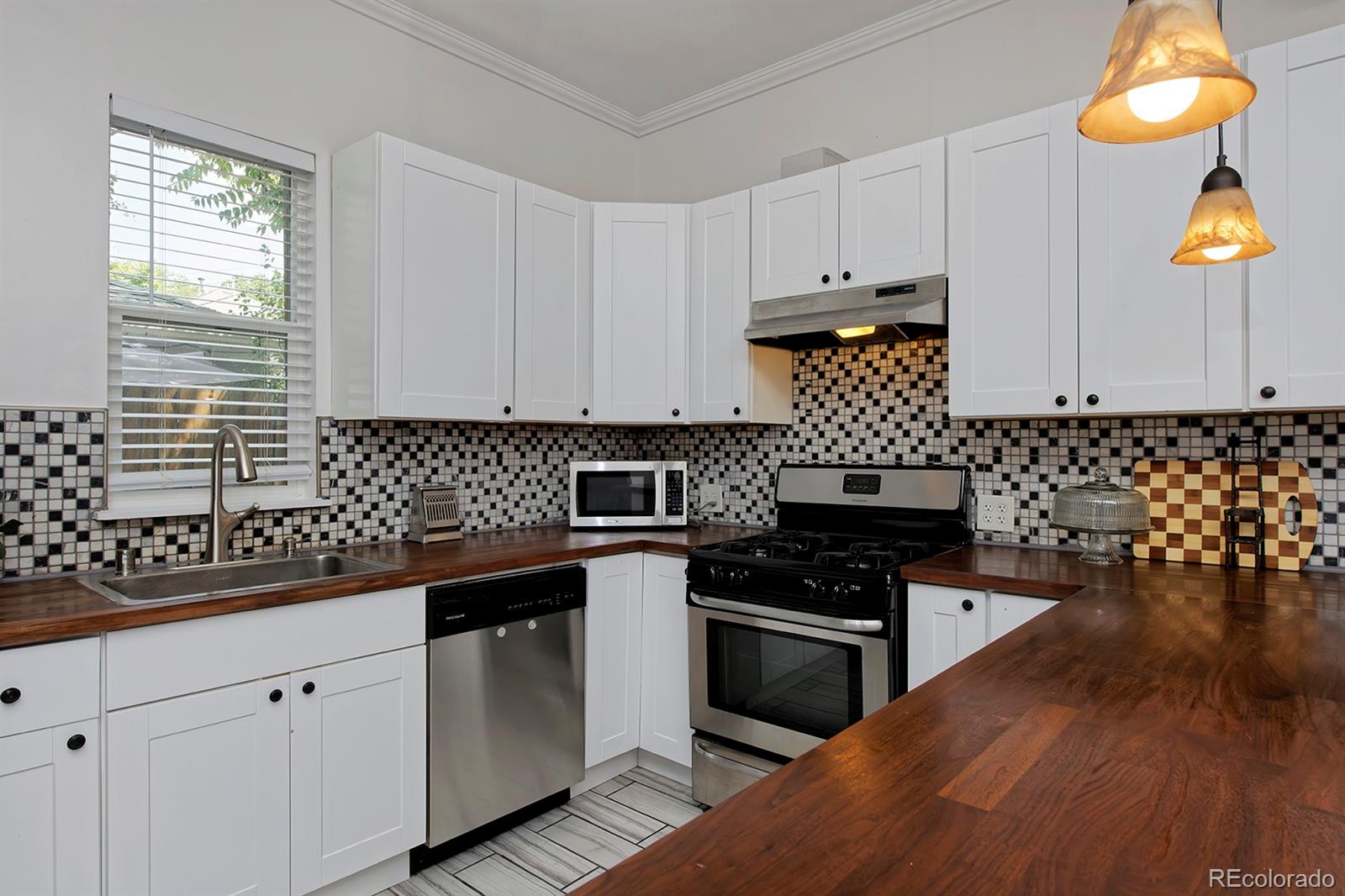 MLS Image #12 for 450  delaware street,denver, Colorado