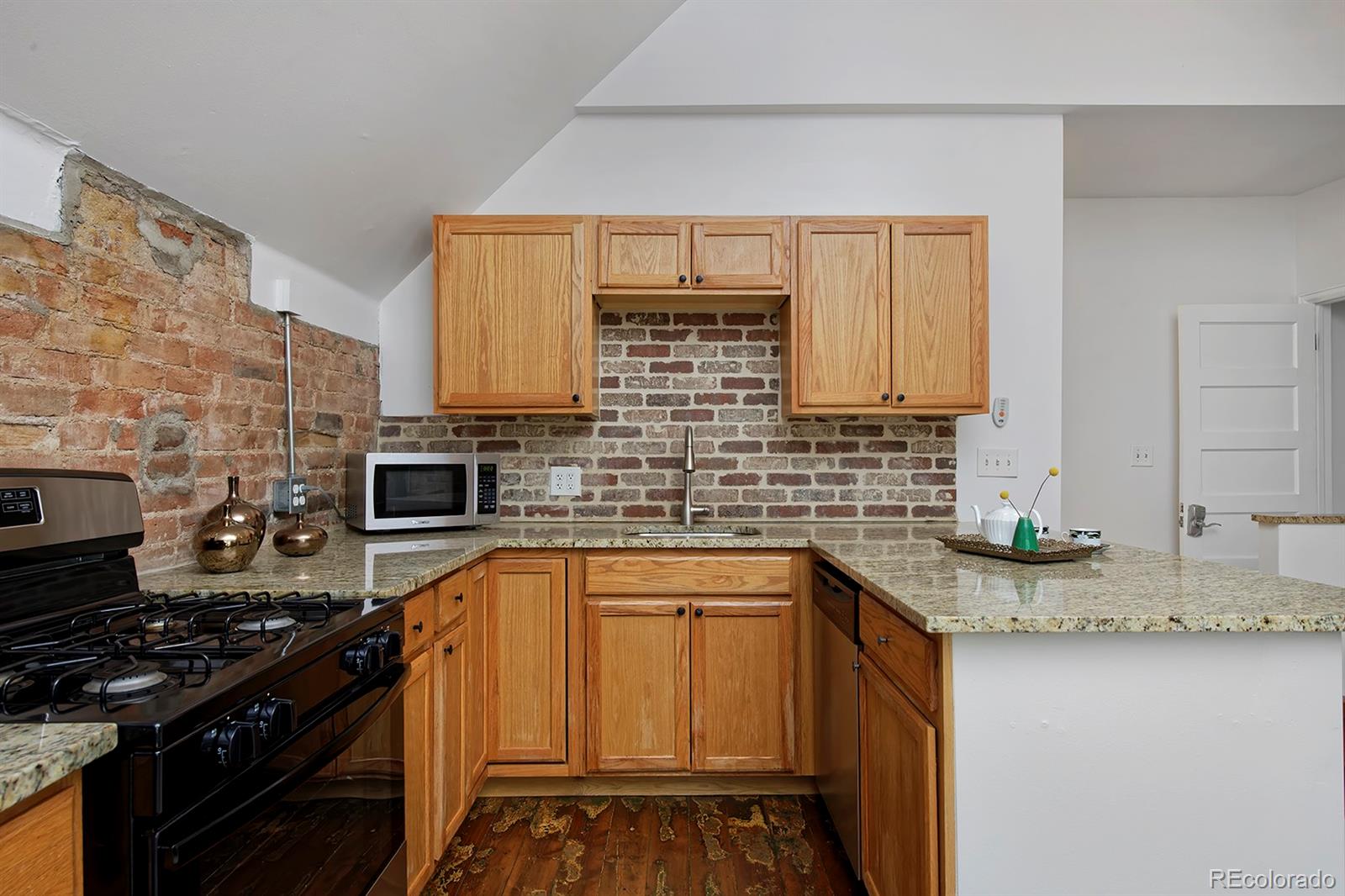 MLS Image #22 for 450  delaware street,denver, Colorado