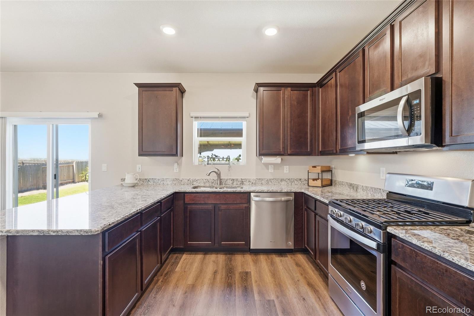 MLS Image #6 for 7253  shavano avenue,frederick, Colorado