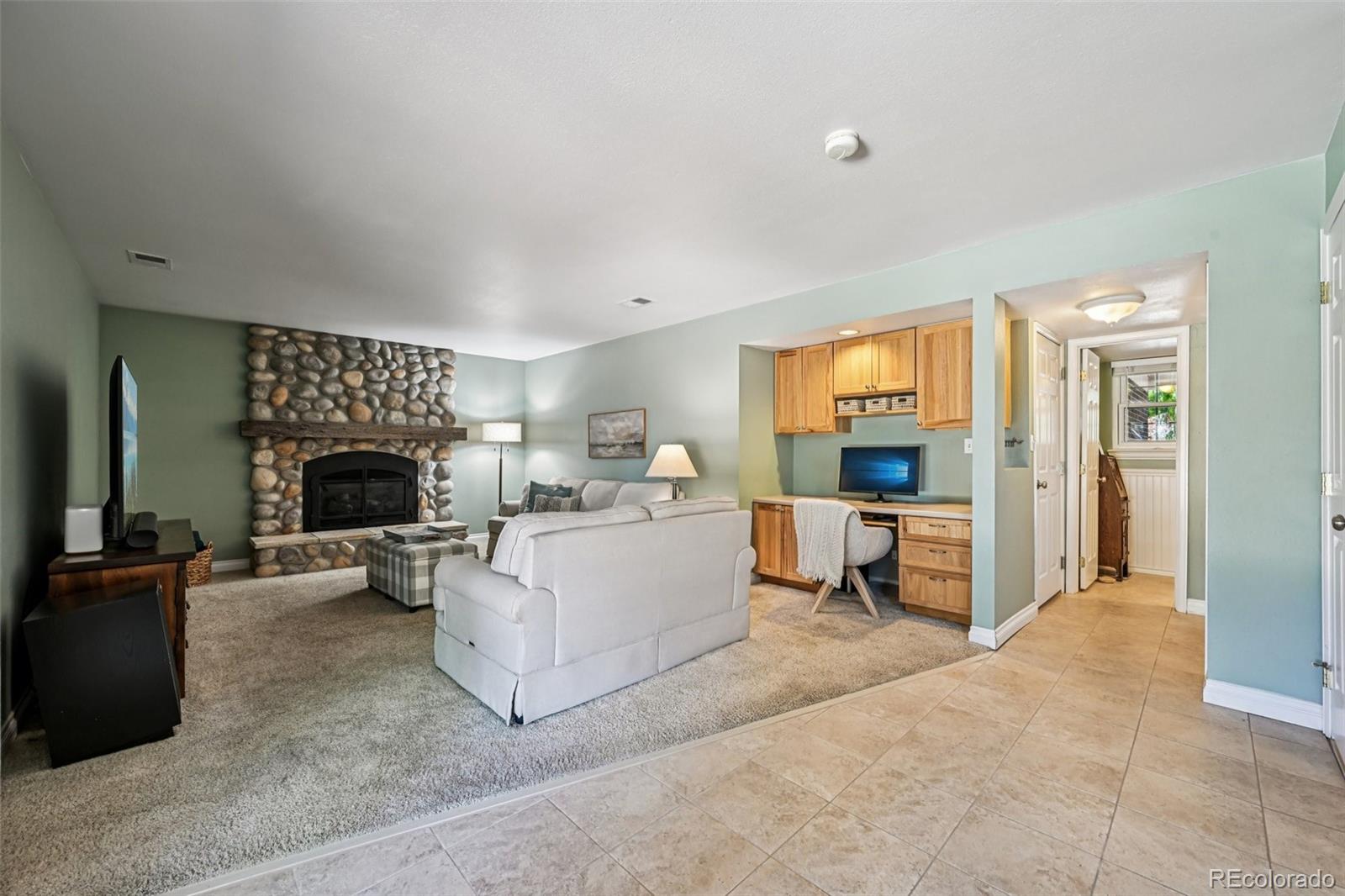 MLS Image #15 for 5873 w maplewood drive,littleton, Colorado