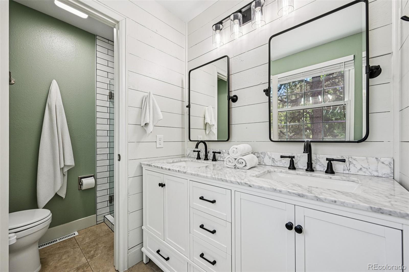 MLS Image #22 for 5873 w maplewood drive,littleton, Colorado