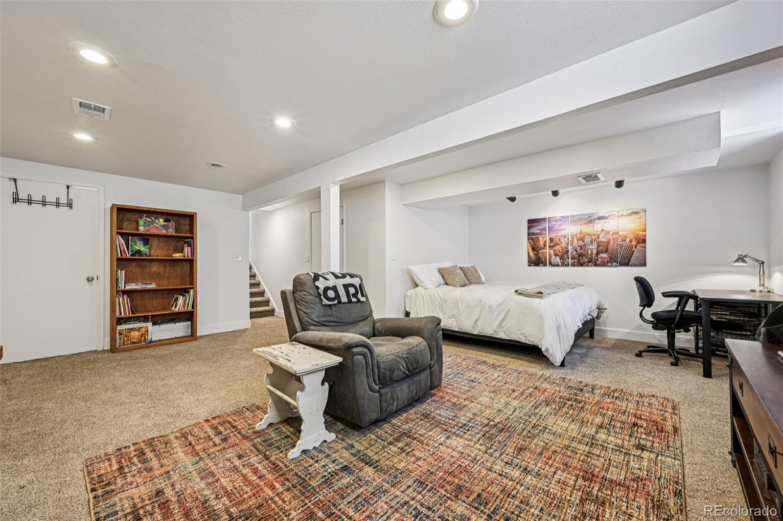 MLS Image #33 for 5873 w maplewood drive,littleton, Colorado