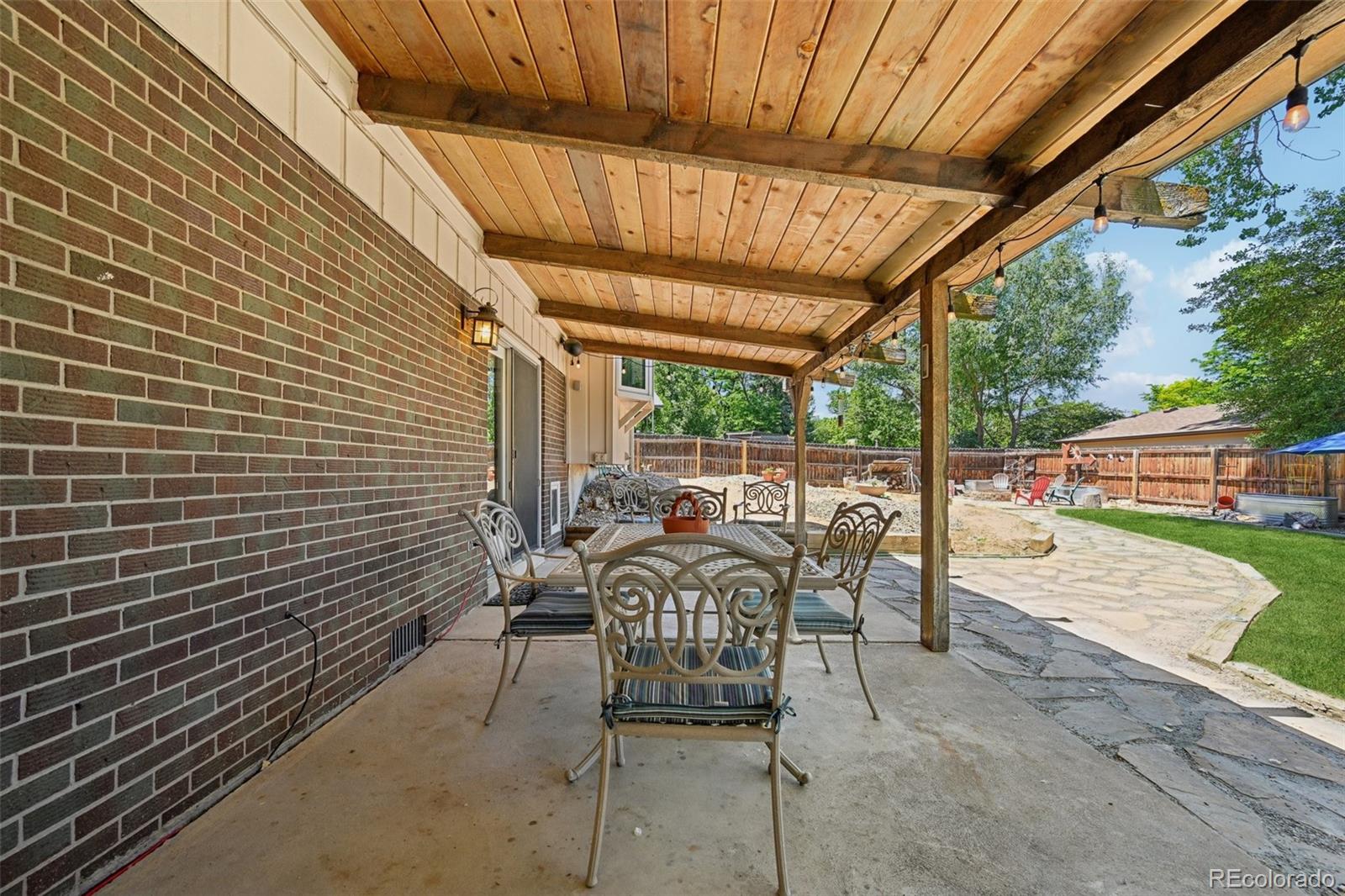 MLS Image #39 for 5873 w maplewood drive,littleton, Colorado