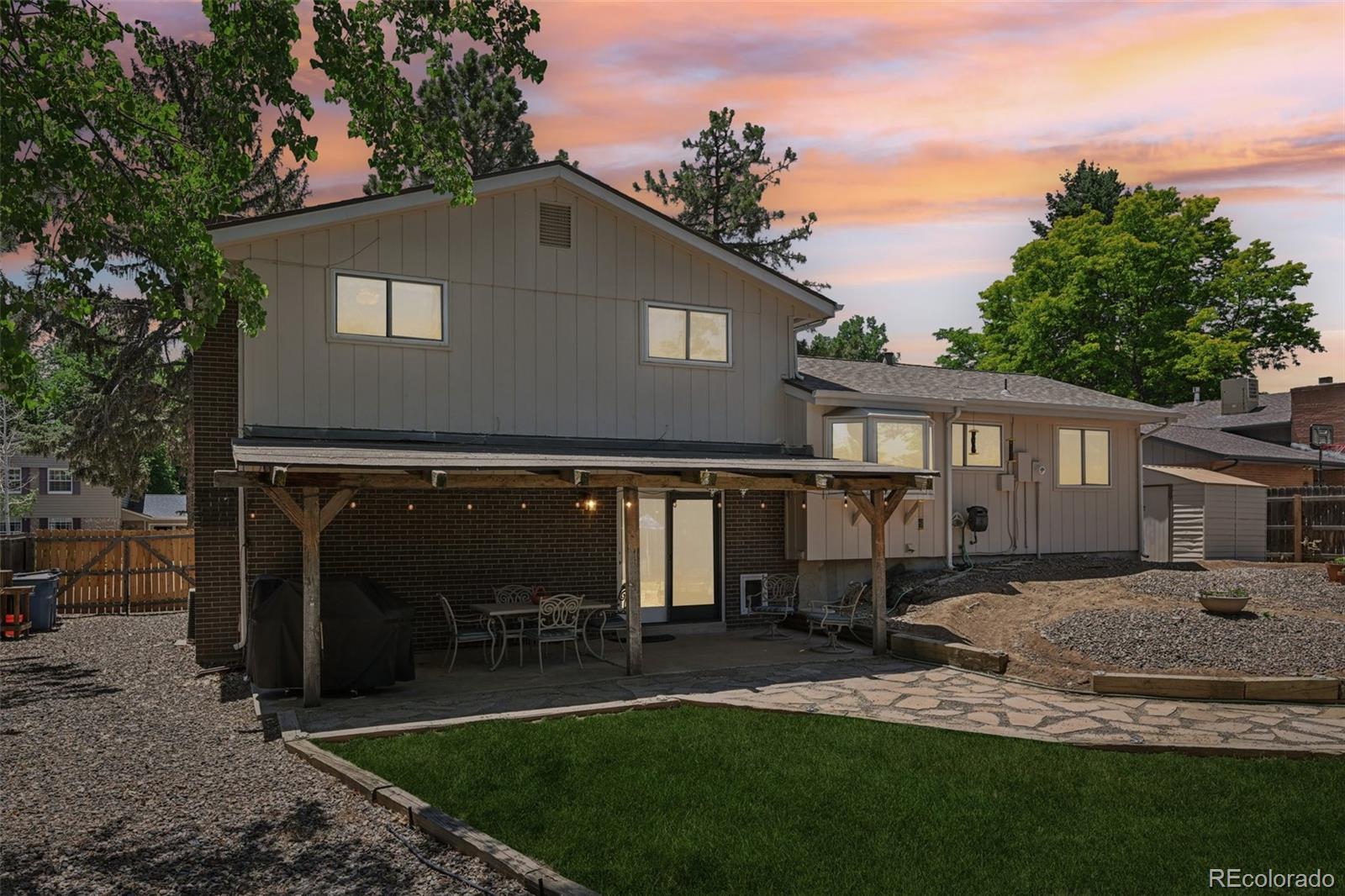 MLS Image #47 for 5873 w maplewood drive,littleton, Colorado