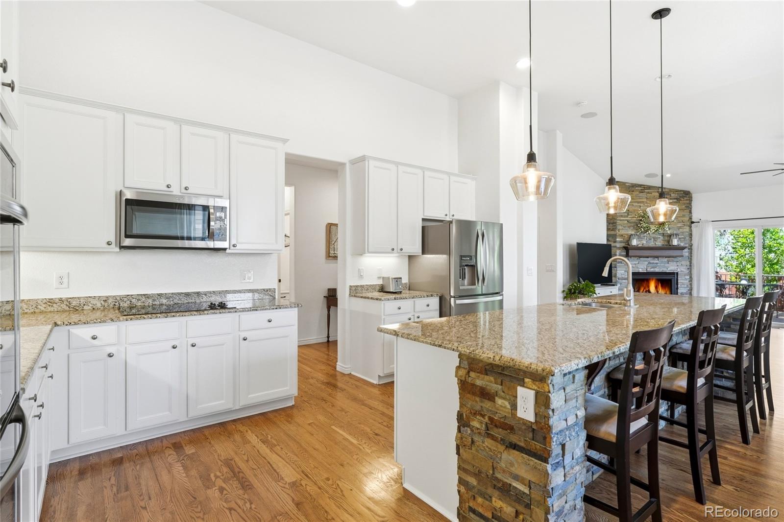 MLS Image #10 for 913  serene court,erie, Colorado
