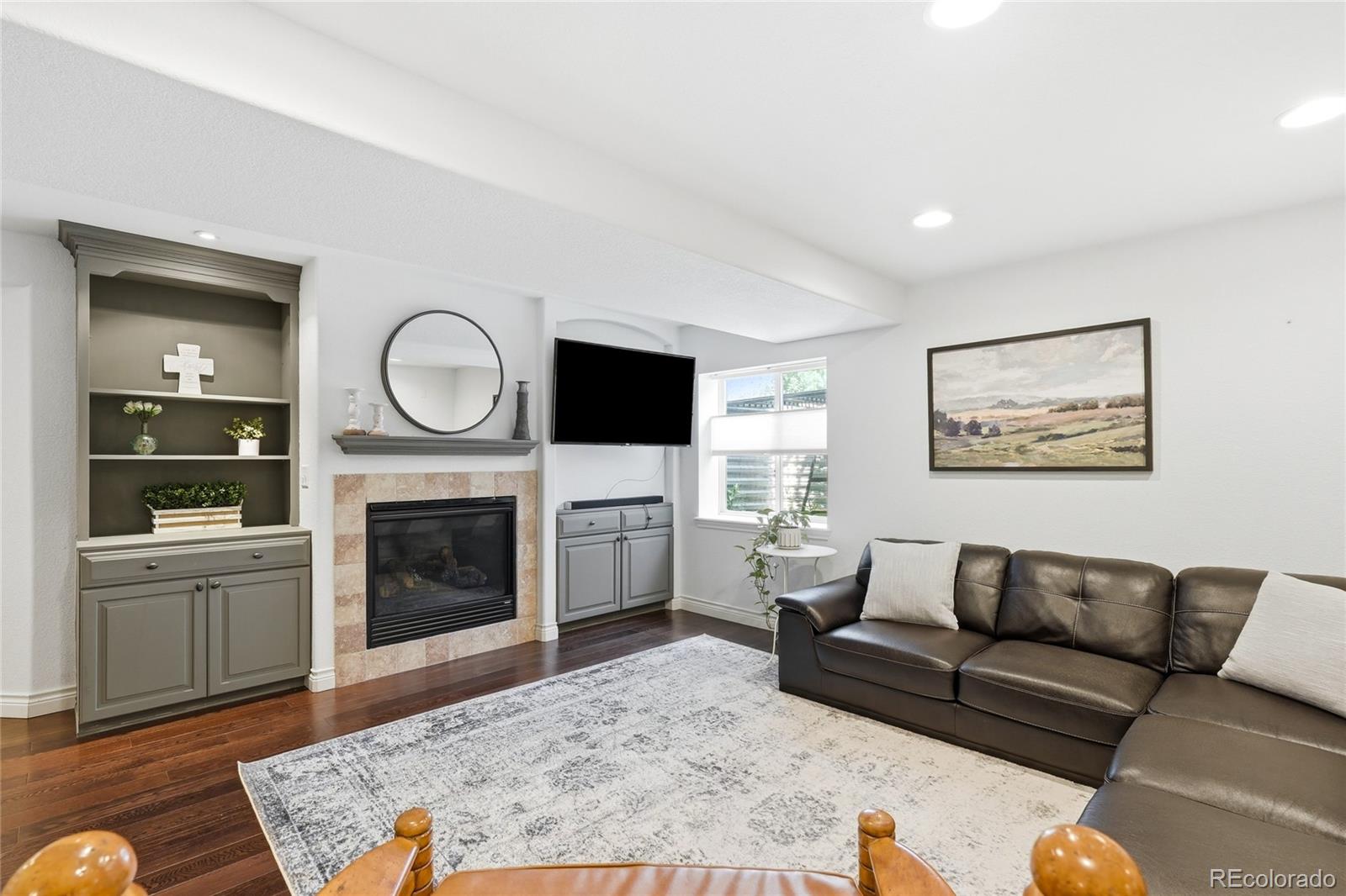 MLS Image #6 for 913  serene court,erie, Colorado