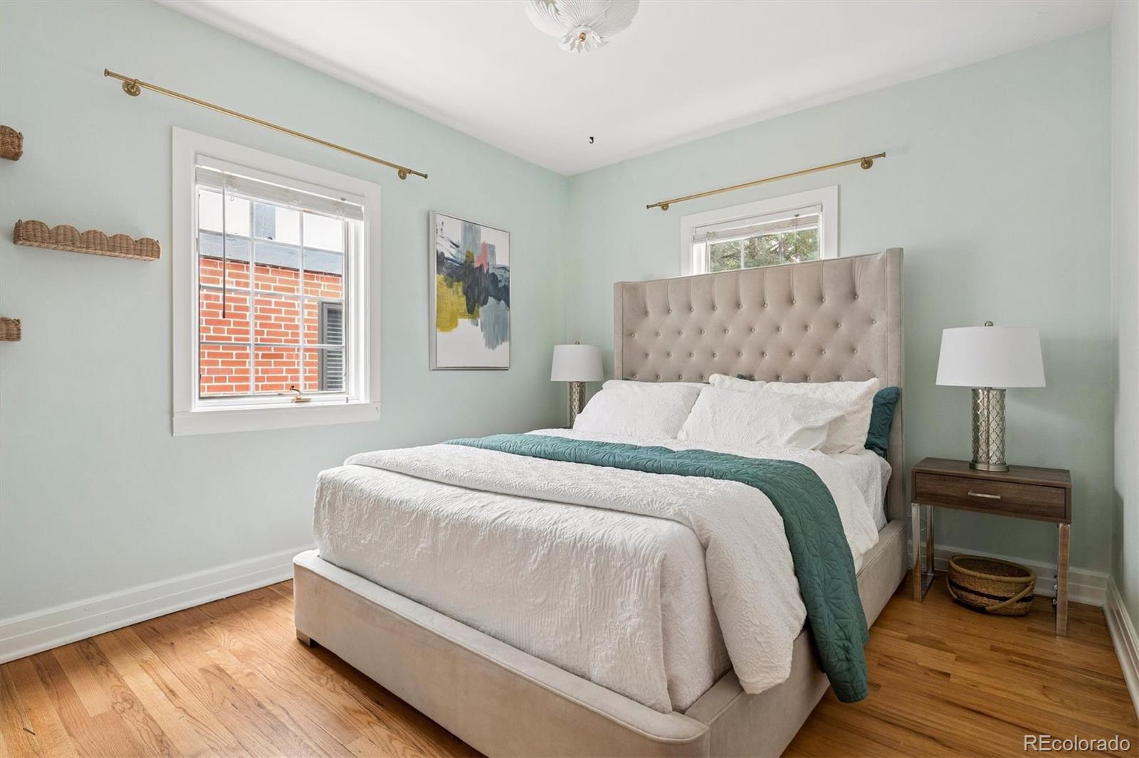 MLS Image #11 for 450  elm street,denver, Colorado
