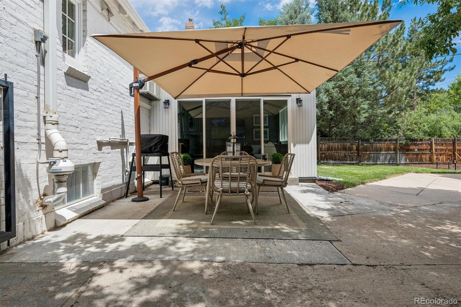 MLS Image #19 for 450  elm street,denver, Colorado
