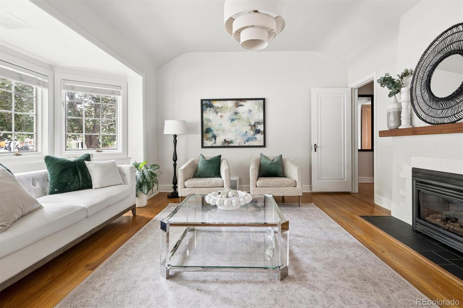 MLS Image #2 for 450  elm street,denver, Colorado