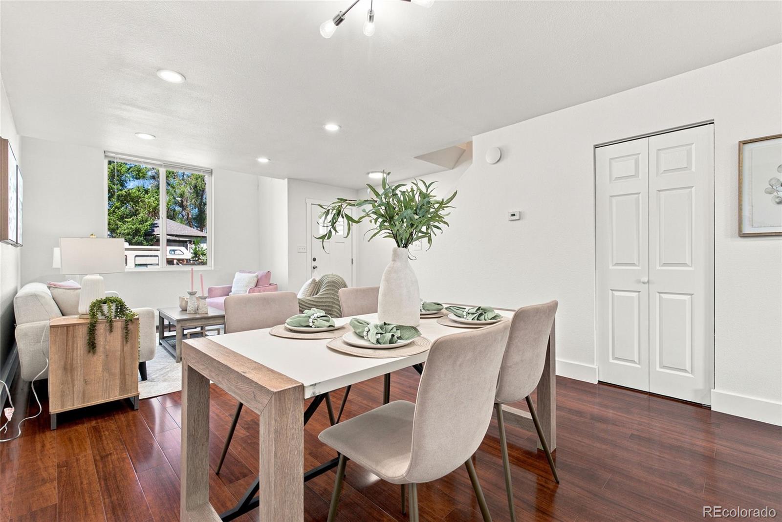 MLS Image #10 for 1422  valentia street,denver, Colorado