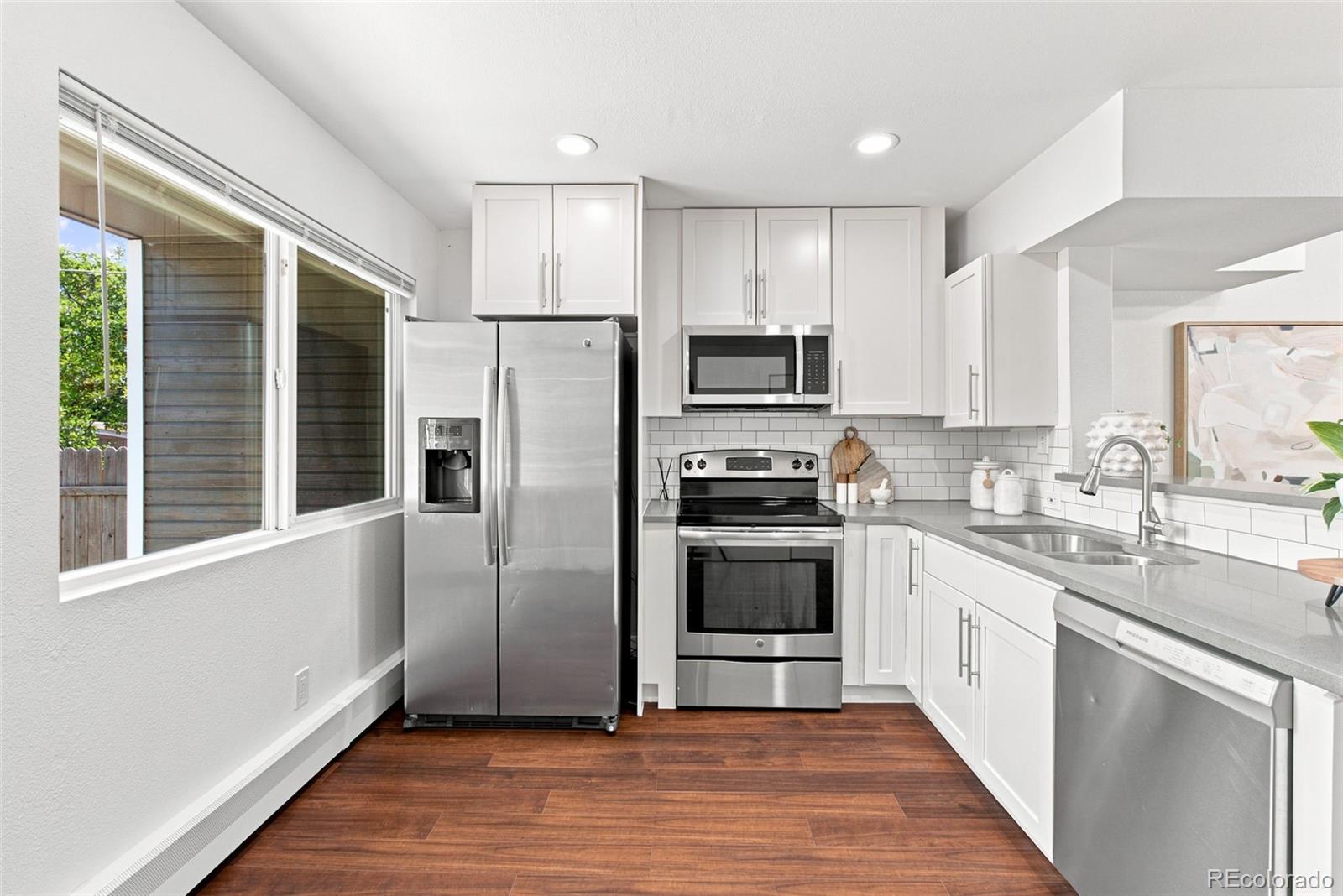 MLS Image #15 for 1422  valentia street,denver, Colorado