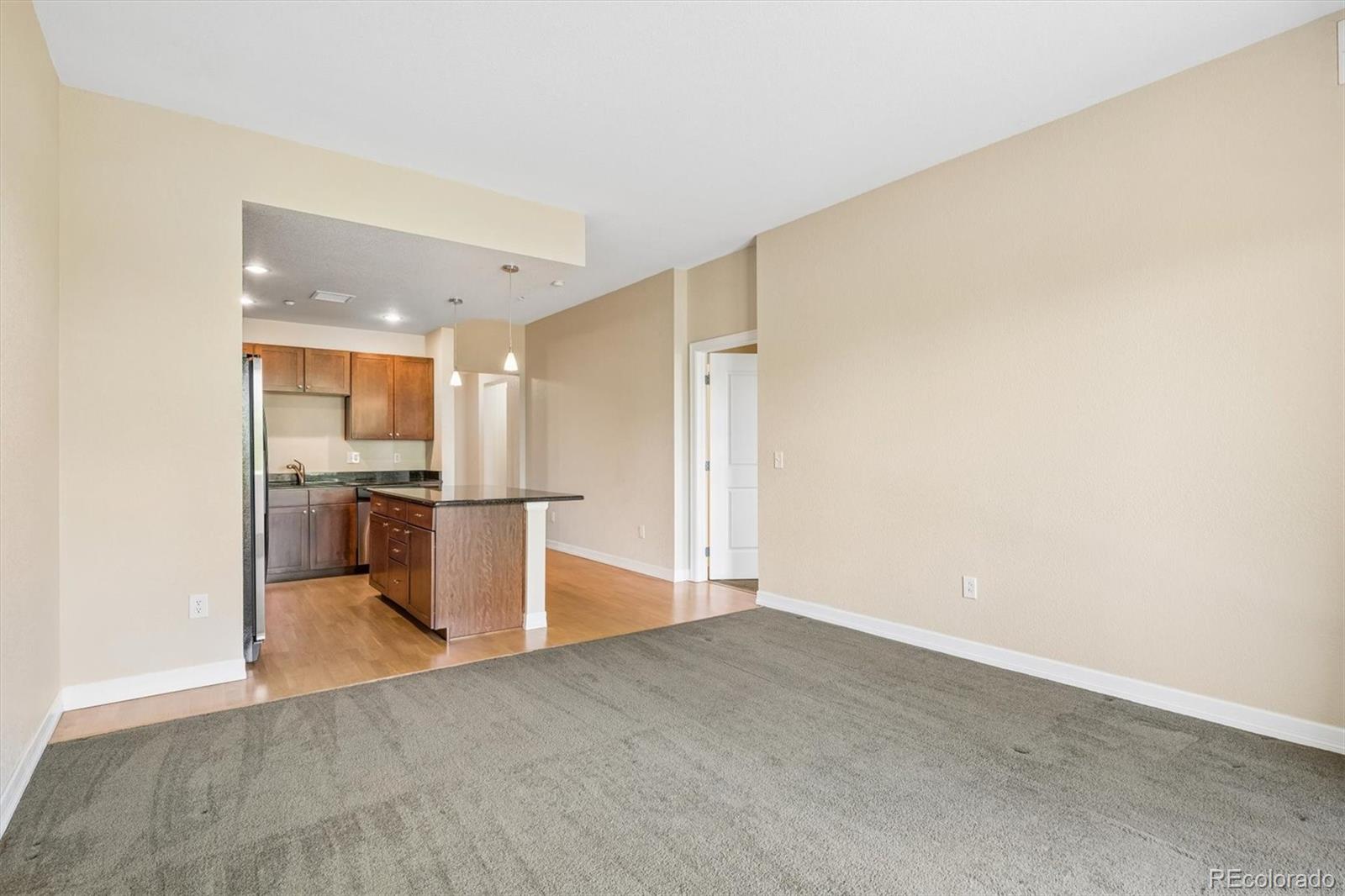 MLS Image #13 for 2200 s university boulevard,denver, Colorado