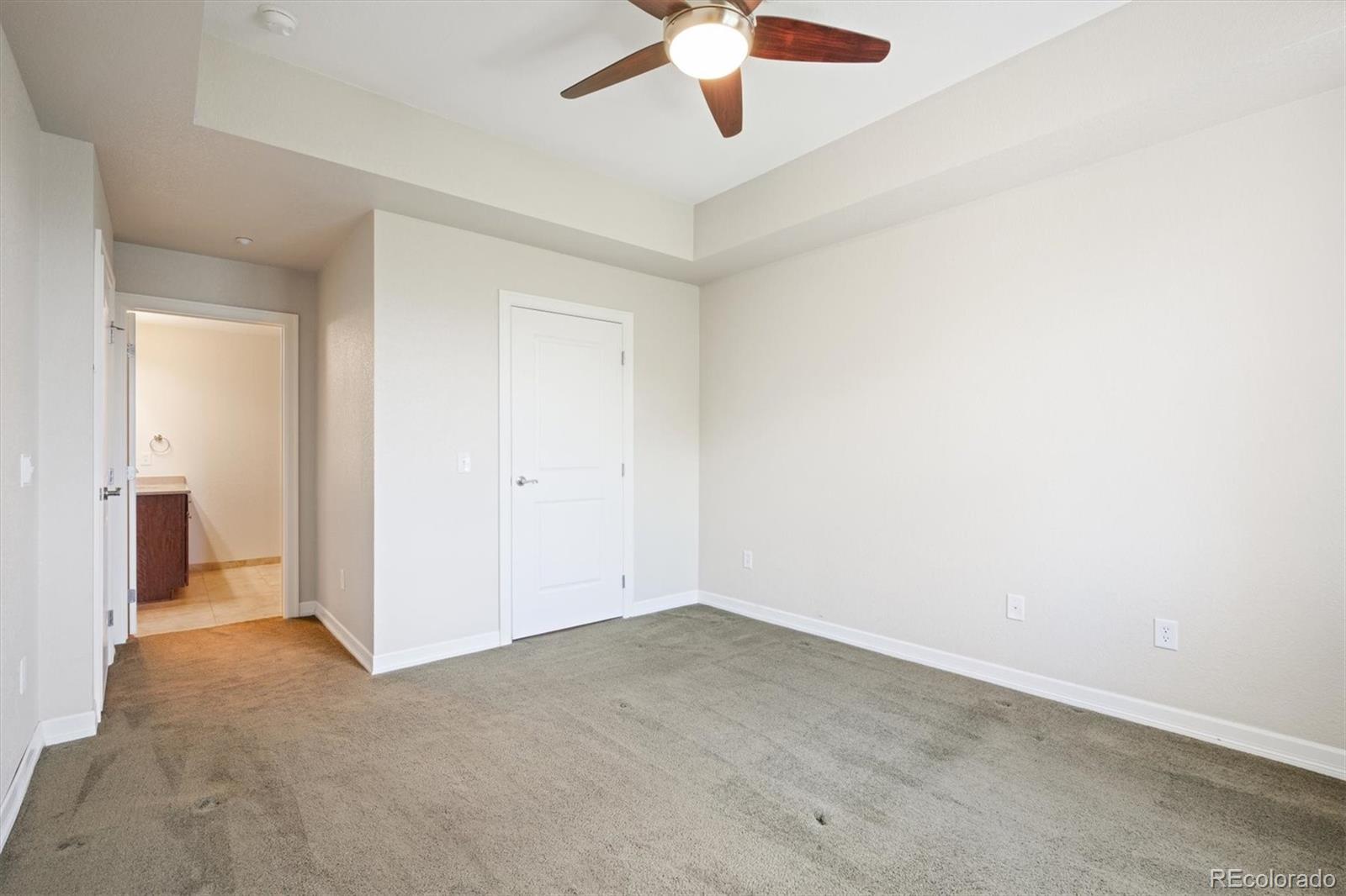 MLS Image #16 for 2200 s university boulevard,denver, Colorado