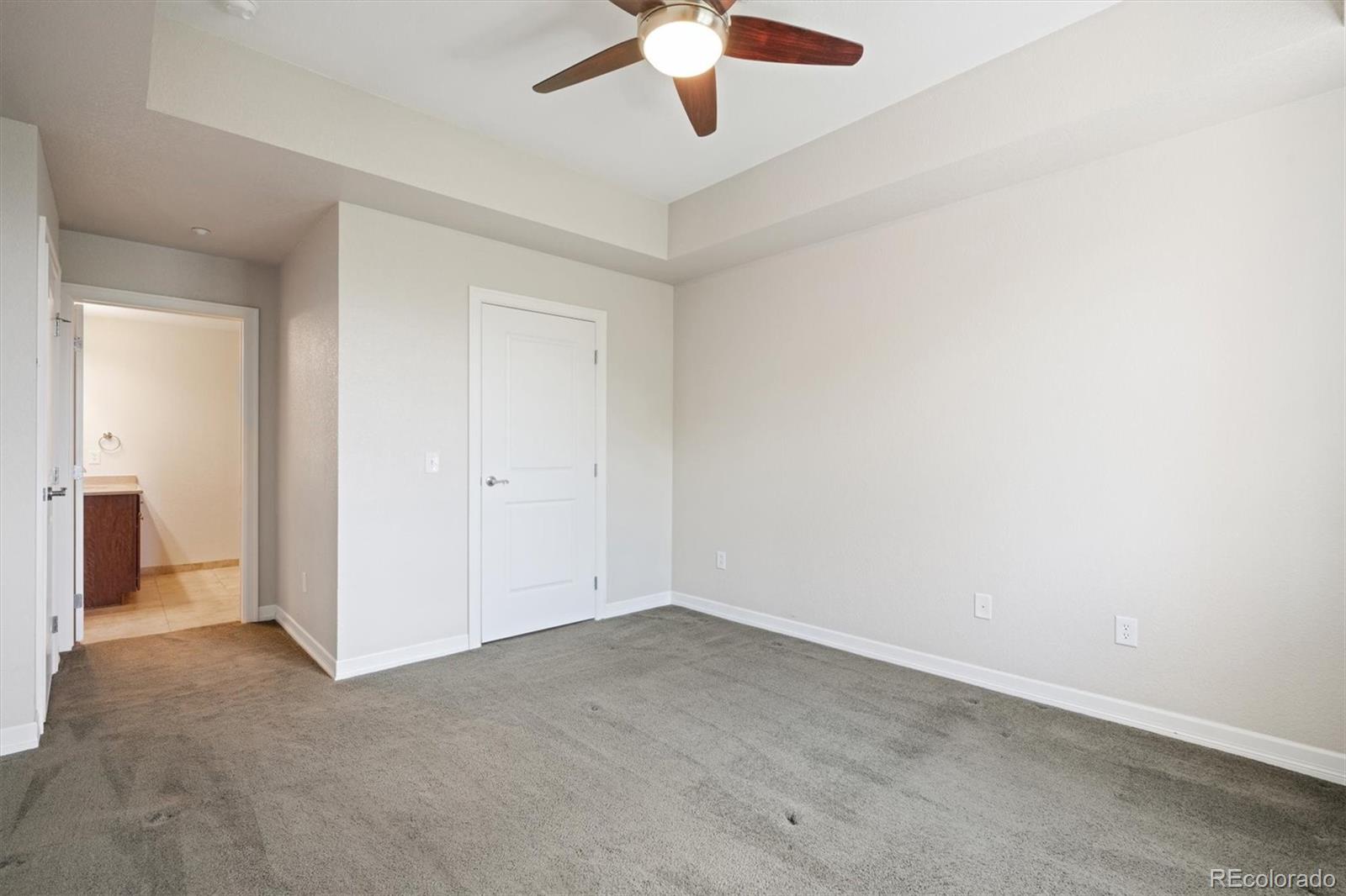 MLS Image #17 for 2200 s university boulevard,denver, Colorado