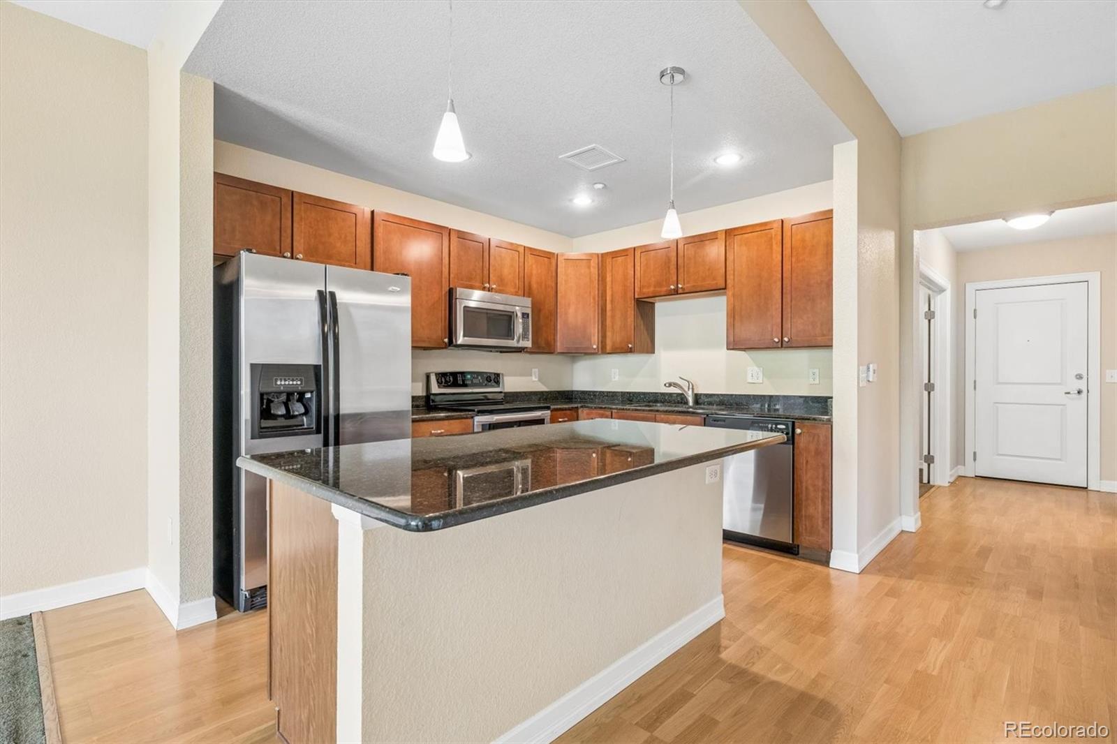 MLS Image #5 for 2200 s university boulevard,denver, Colorado