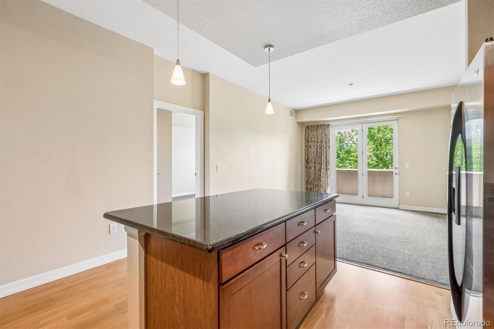 MLS Image #7 for 2200 s university boulevard,denver, Colorado