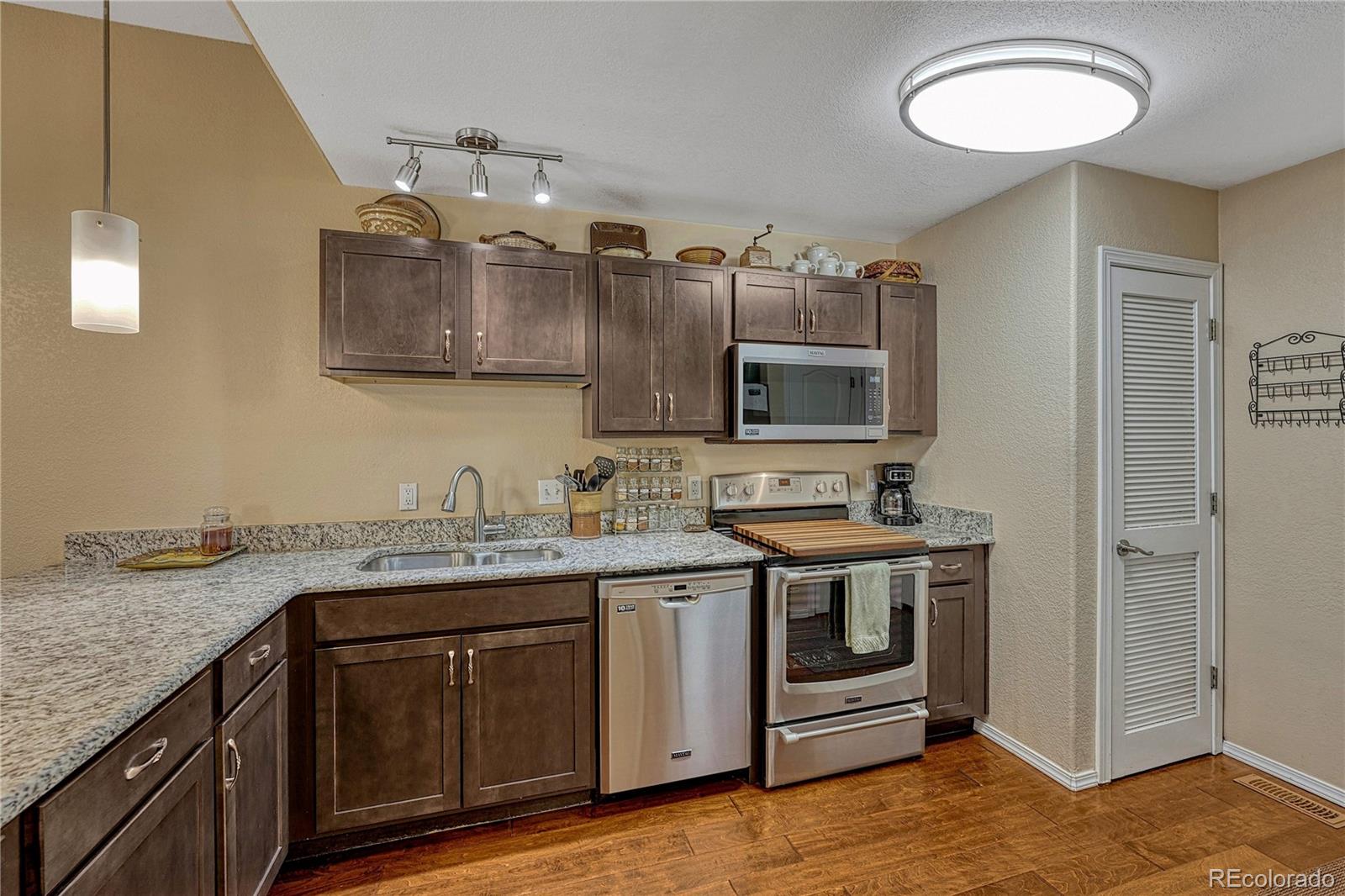 MLS Image #12 for 3214  atrium point,colorado springs, Colorado