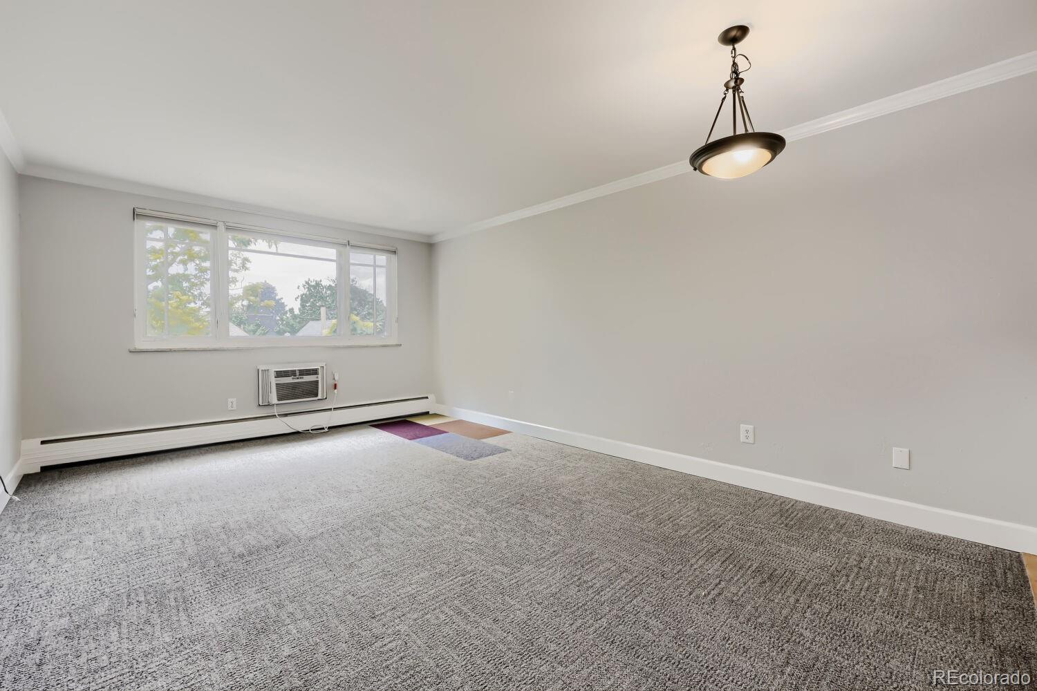 MLS Image #12 for 969 s pearl street,denver, Colorado