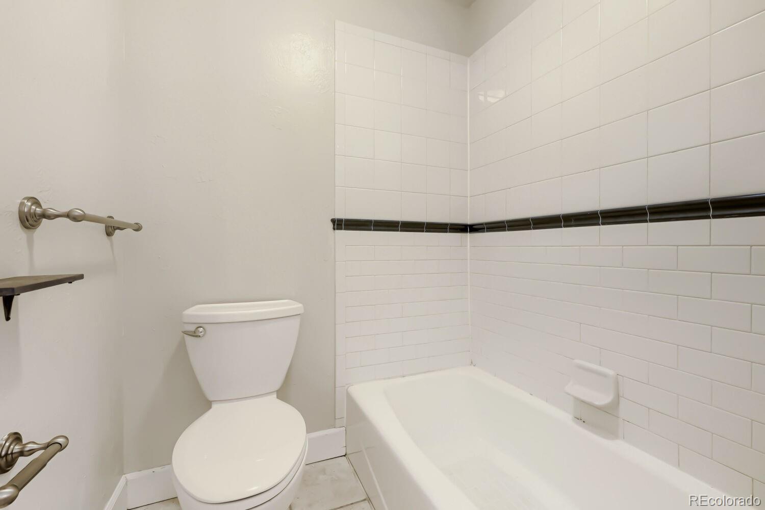 MLS Image #21 for 969 s pearl street,denver, Colorado