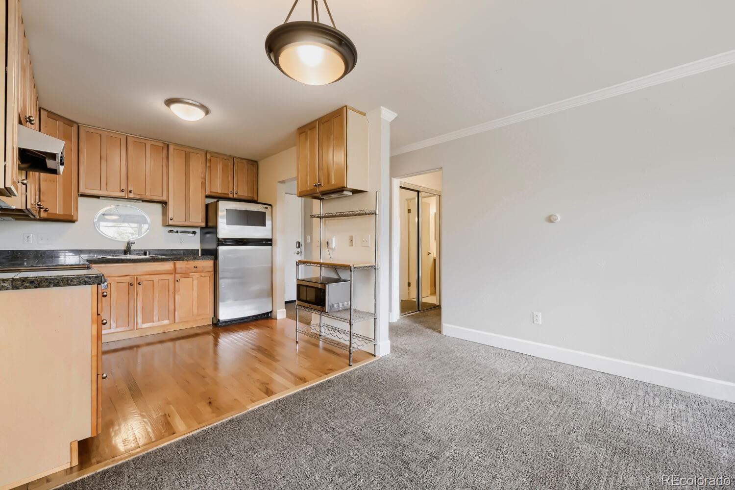 MLS Image #6 for 969 s pearl street,denver, Colorado