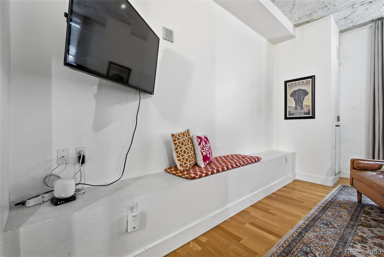 MLS Image #14 for 444  17th street 208,denver, Colorado