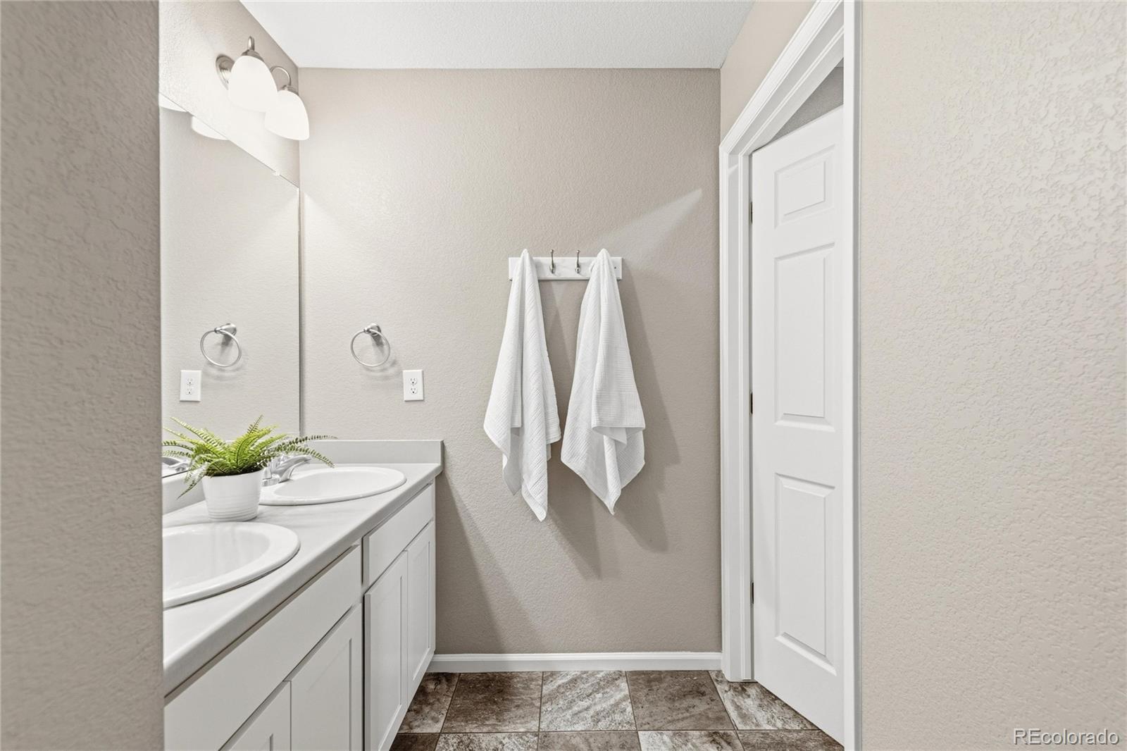 MLS Image #27 for 4482 s ukraine court,aurora, Colorado
