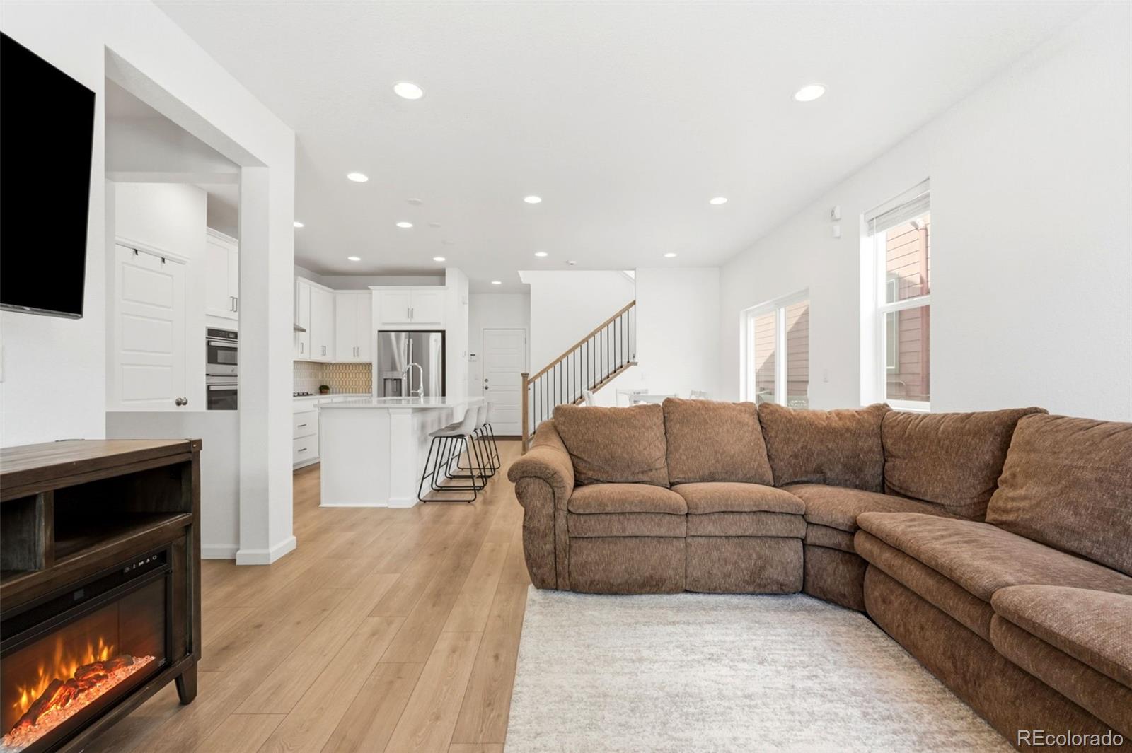 MLS Image #12 for 9915  matchless street,littleton, Colorado