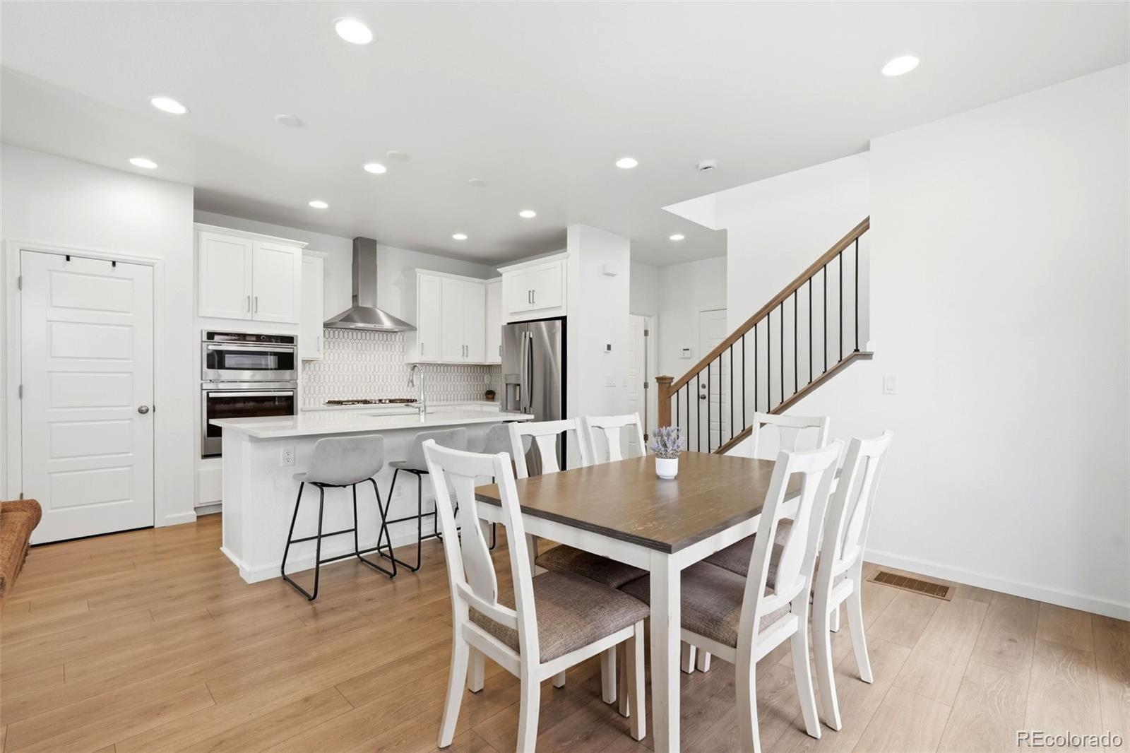 MLS Image #9 for 9915  matchless street,littleton, Colorado