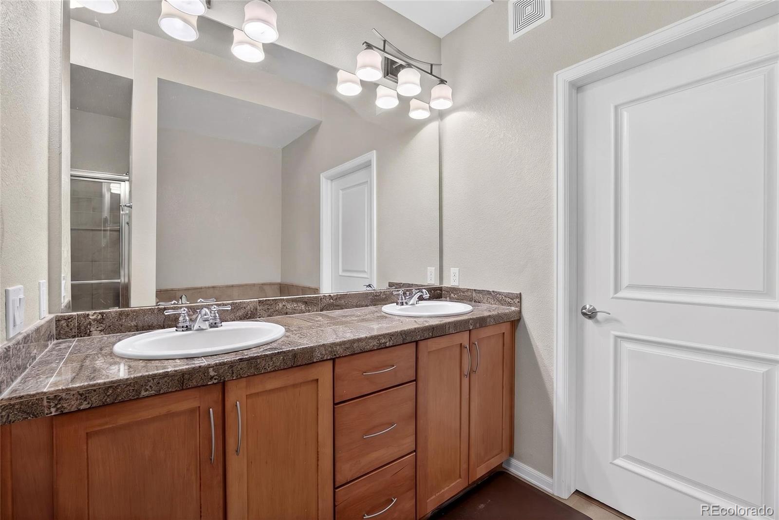 MLS Image #17 for 7865  vallagio lane,englewood, Colorado