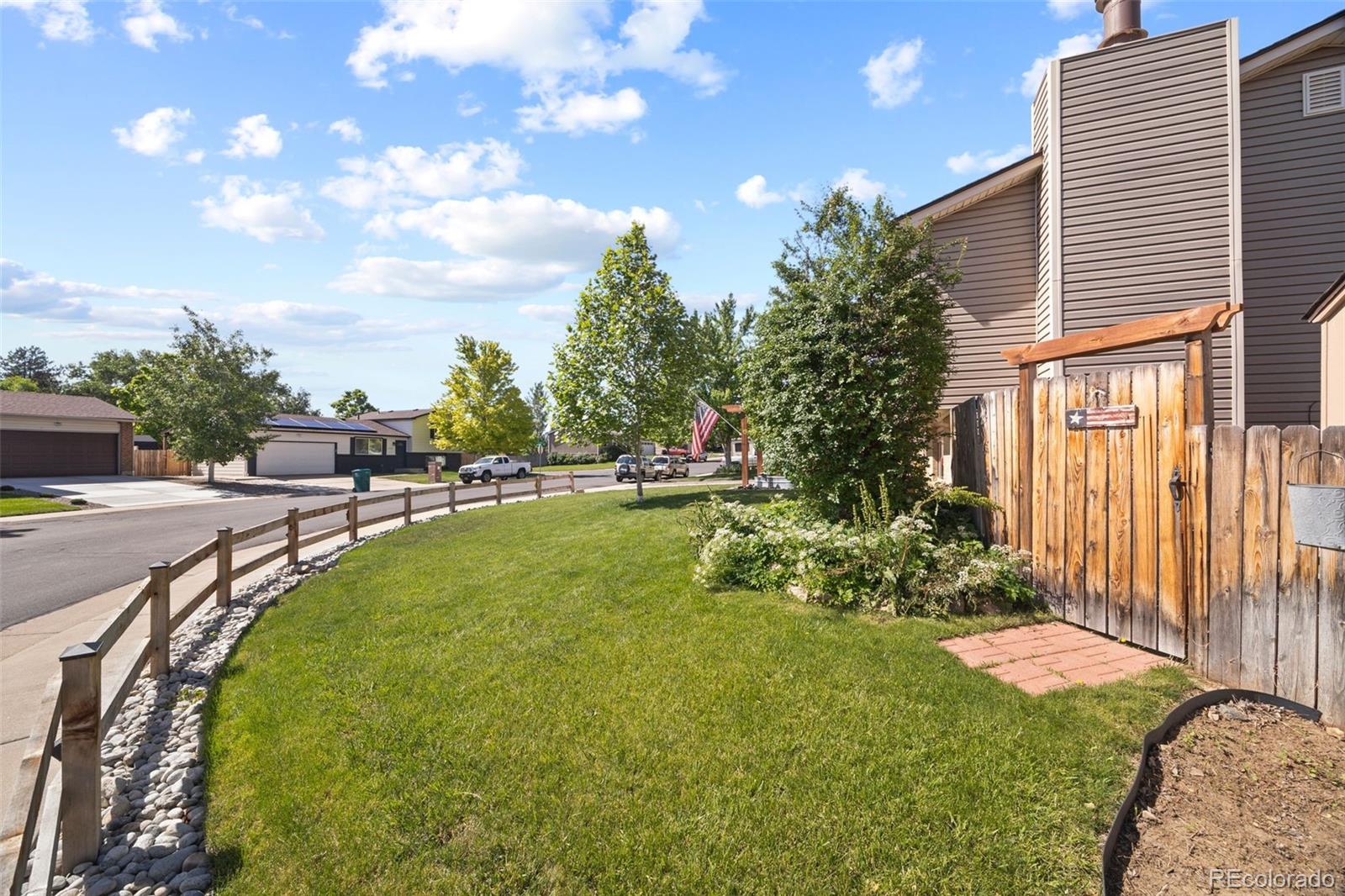 MLS Image #3 for 10429  owens circle,broomfield, Colorado