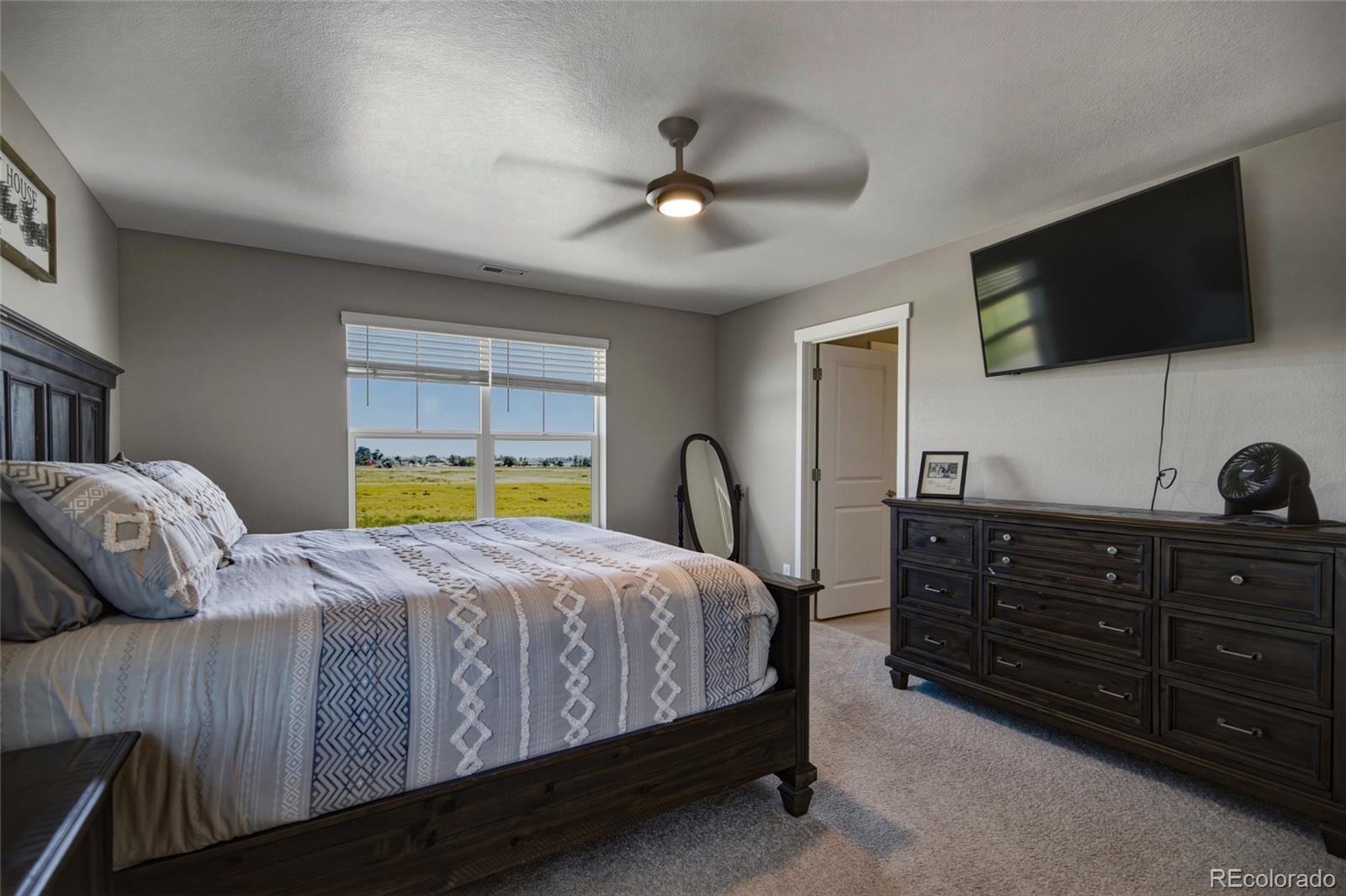 MLS Image #30 for 1790  vantage parkway,berthoud, Colorado