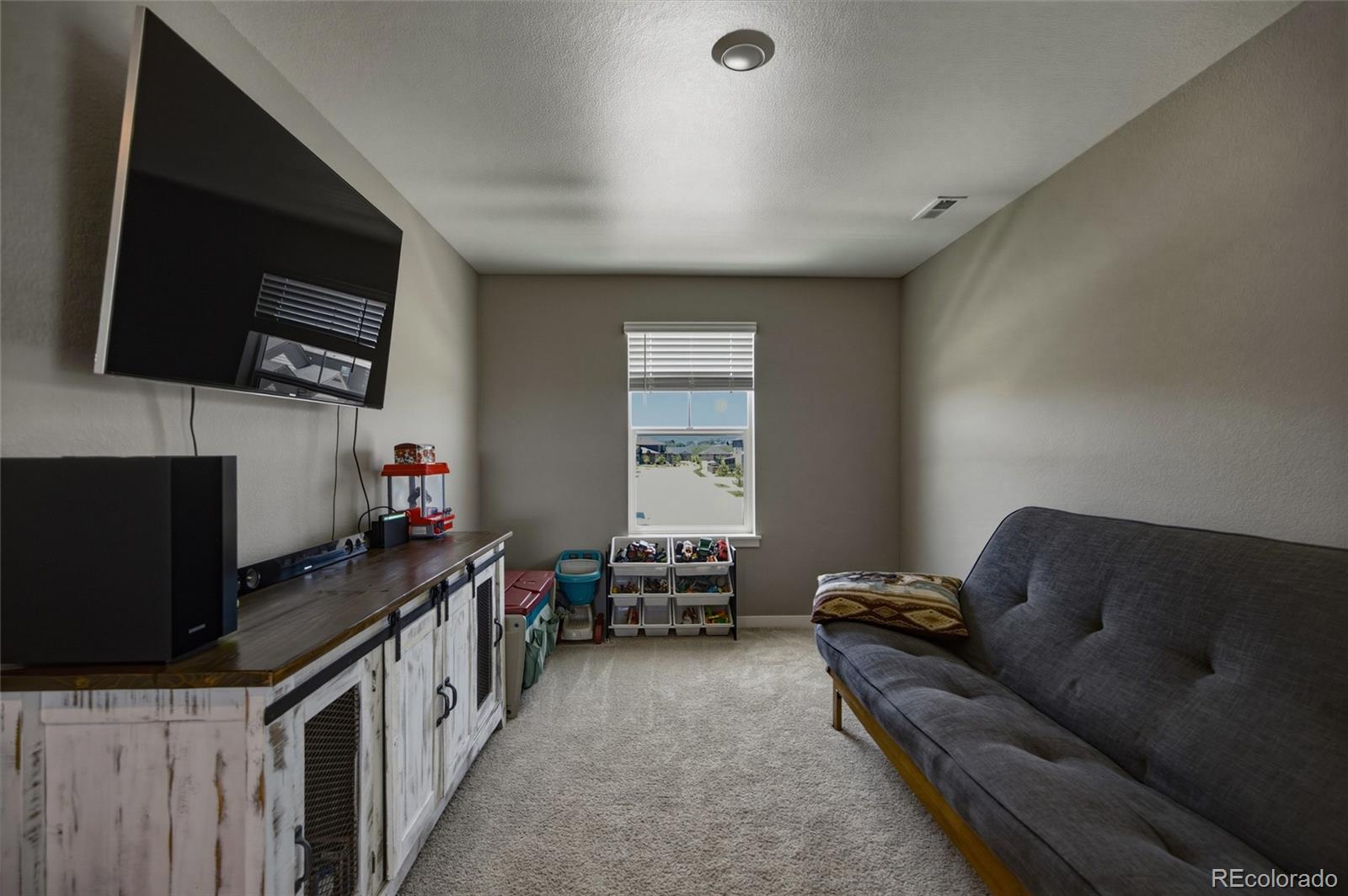 MLS Image #33 for 1790  vantage parkway,berthoud, Colorado