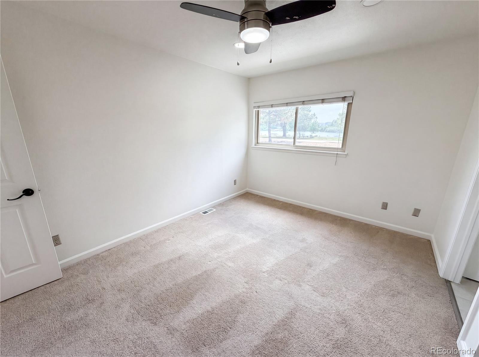 MLS Image #17 for 11835  lincoln street,denver, Colorado