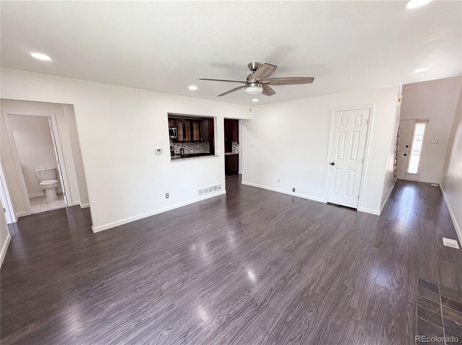 MLS Image #7 for 11835  lincoln street,denver, Colorado