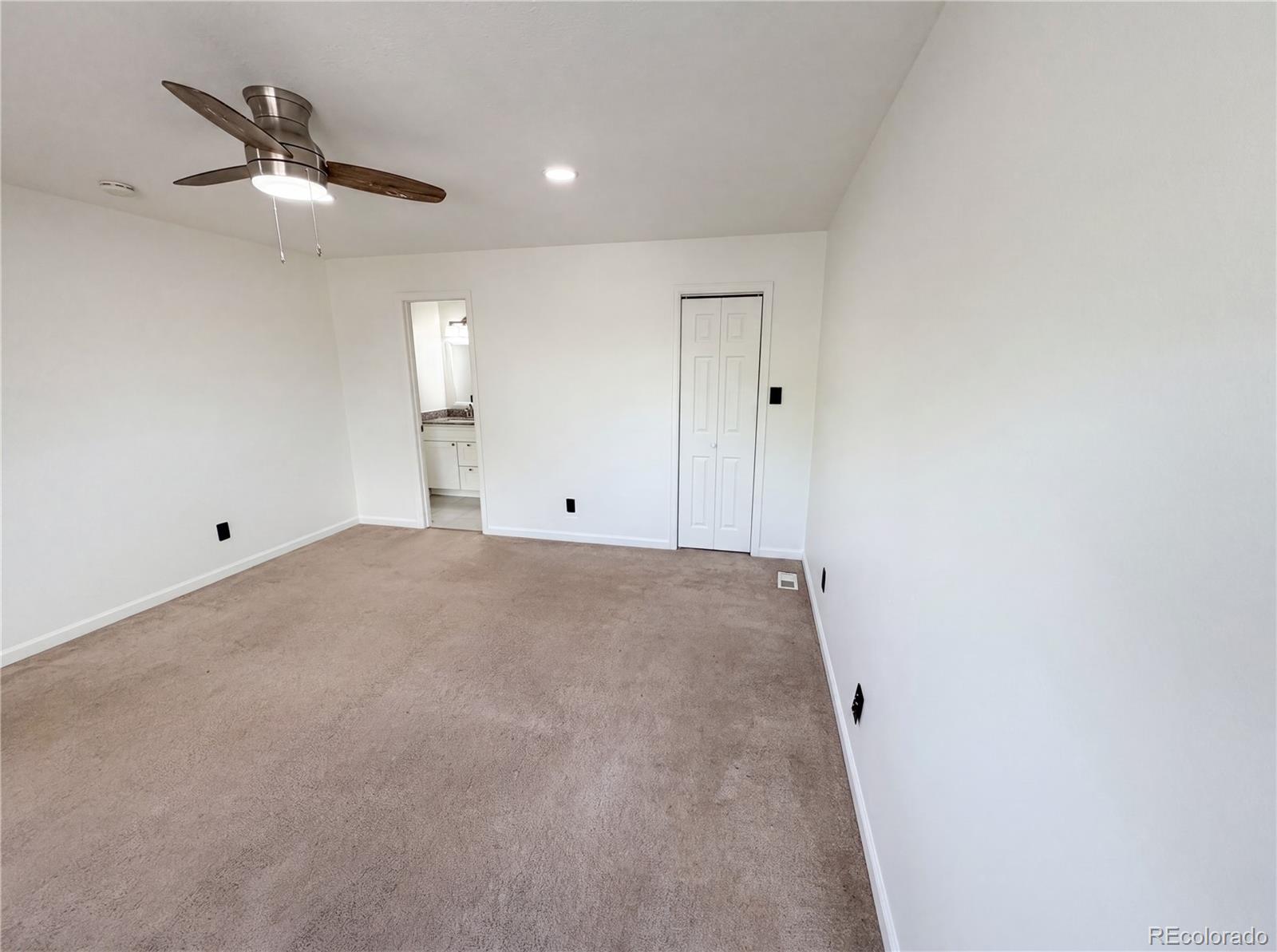 MLS Image #9 for 11835  lincoln street,denver, Colorado
