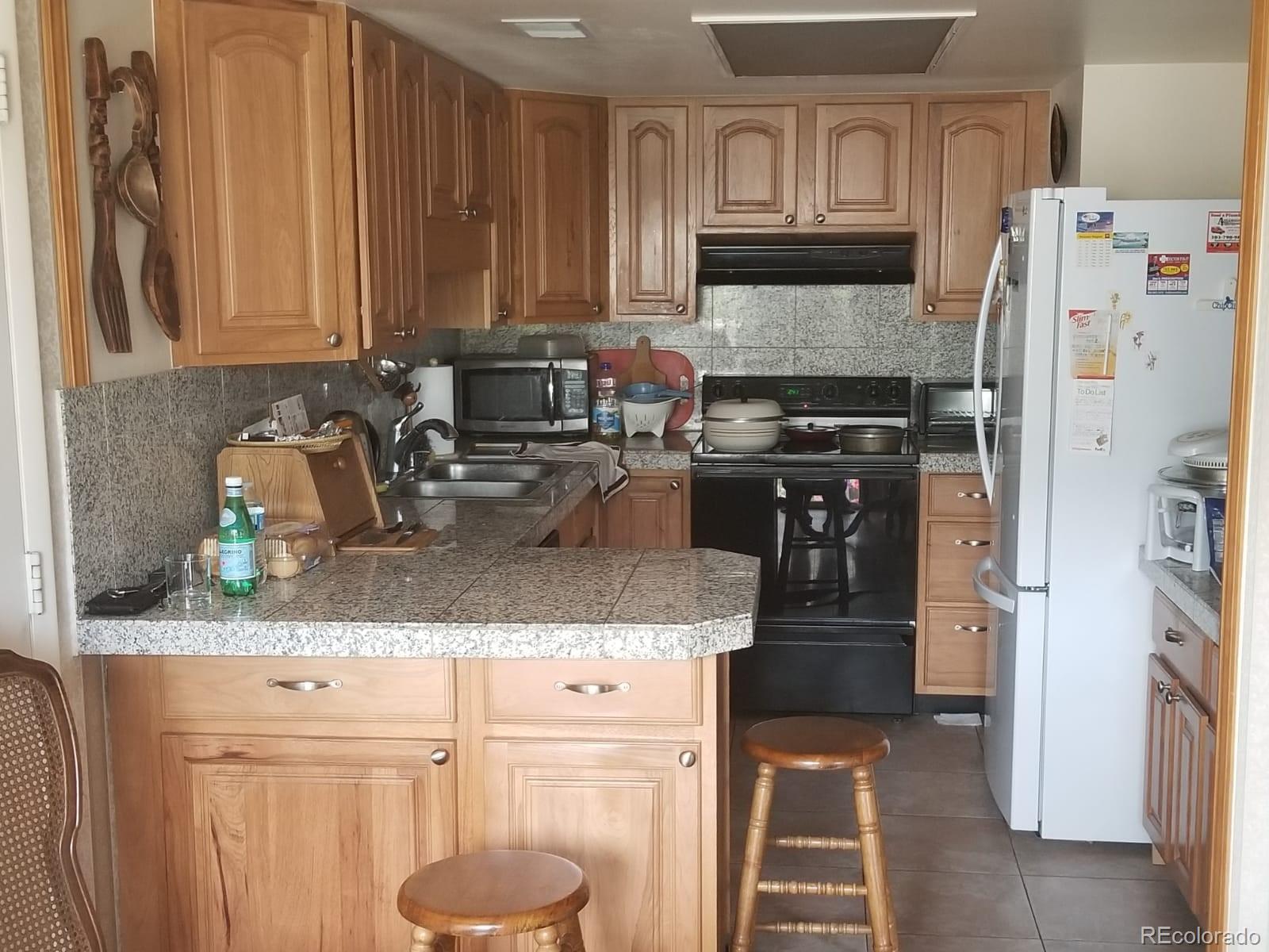 MLS Image #20 for 6770 e mississippi avenue c,denver, Colorado