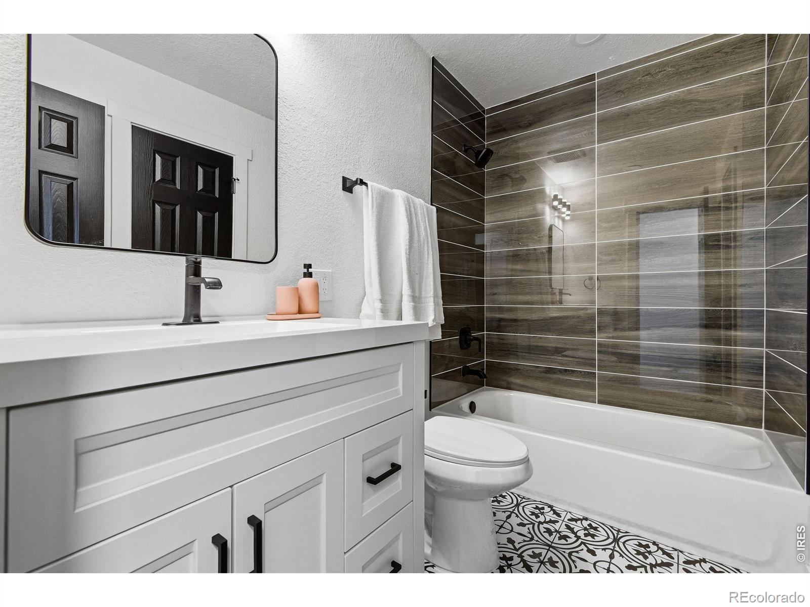 MLS Image #24 for 1108  elbert avenue,loveland, Colorado