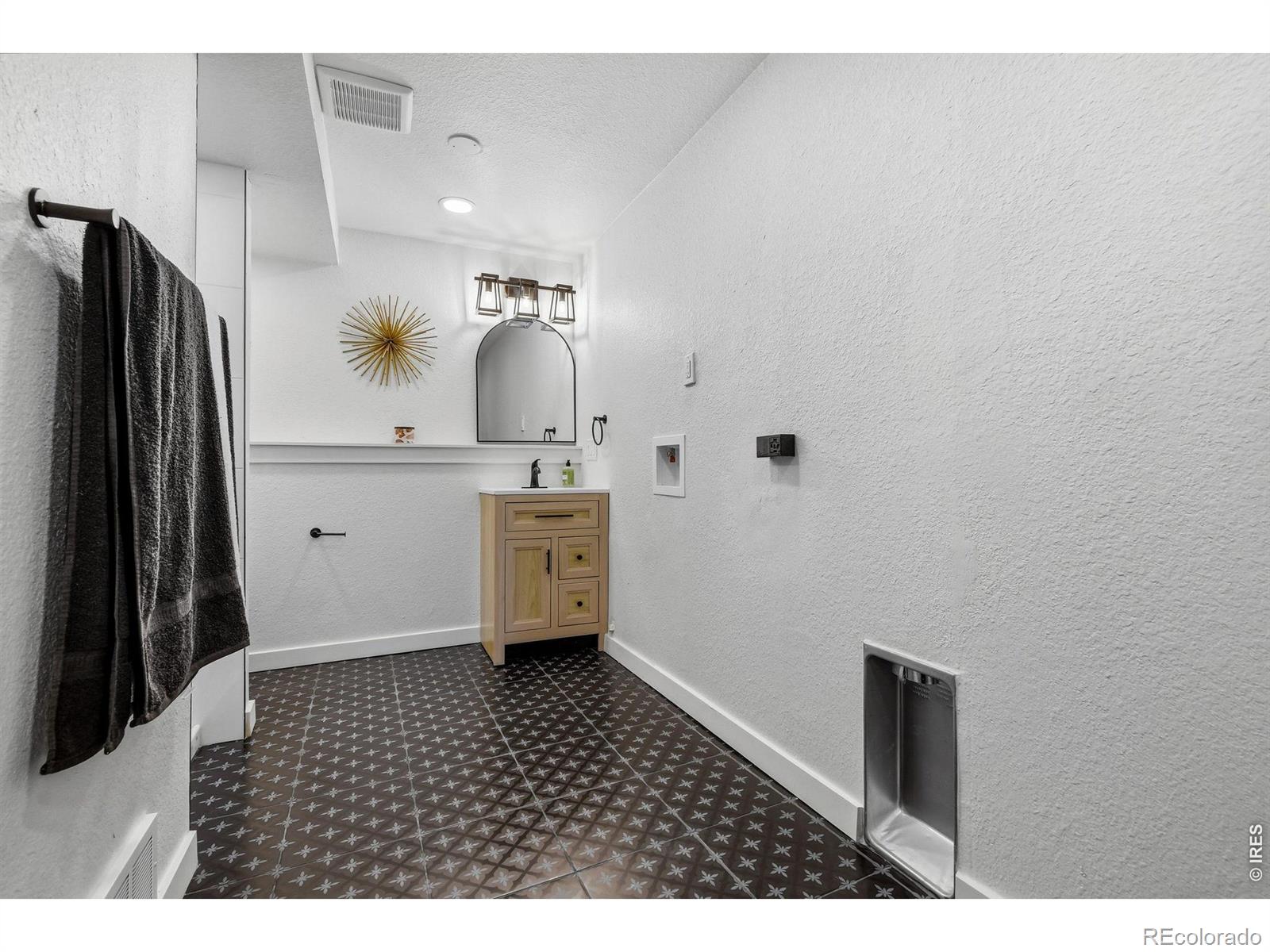 MLS Image #29 for 1108  elbert avenue,loveland, Colorado