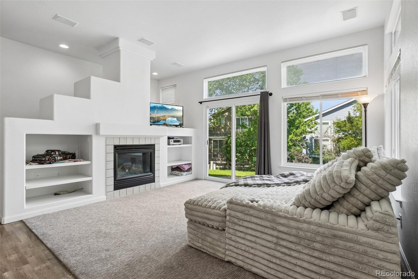 MLS Image #1 for 5943 s waco court,aurora, Colorado